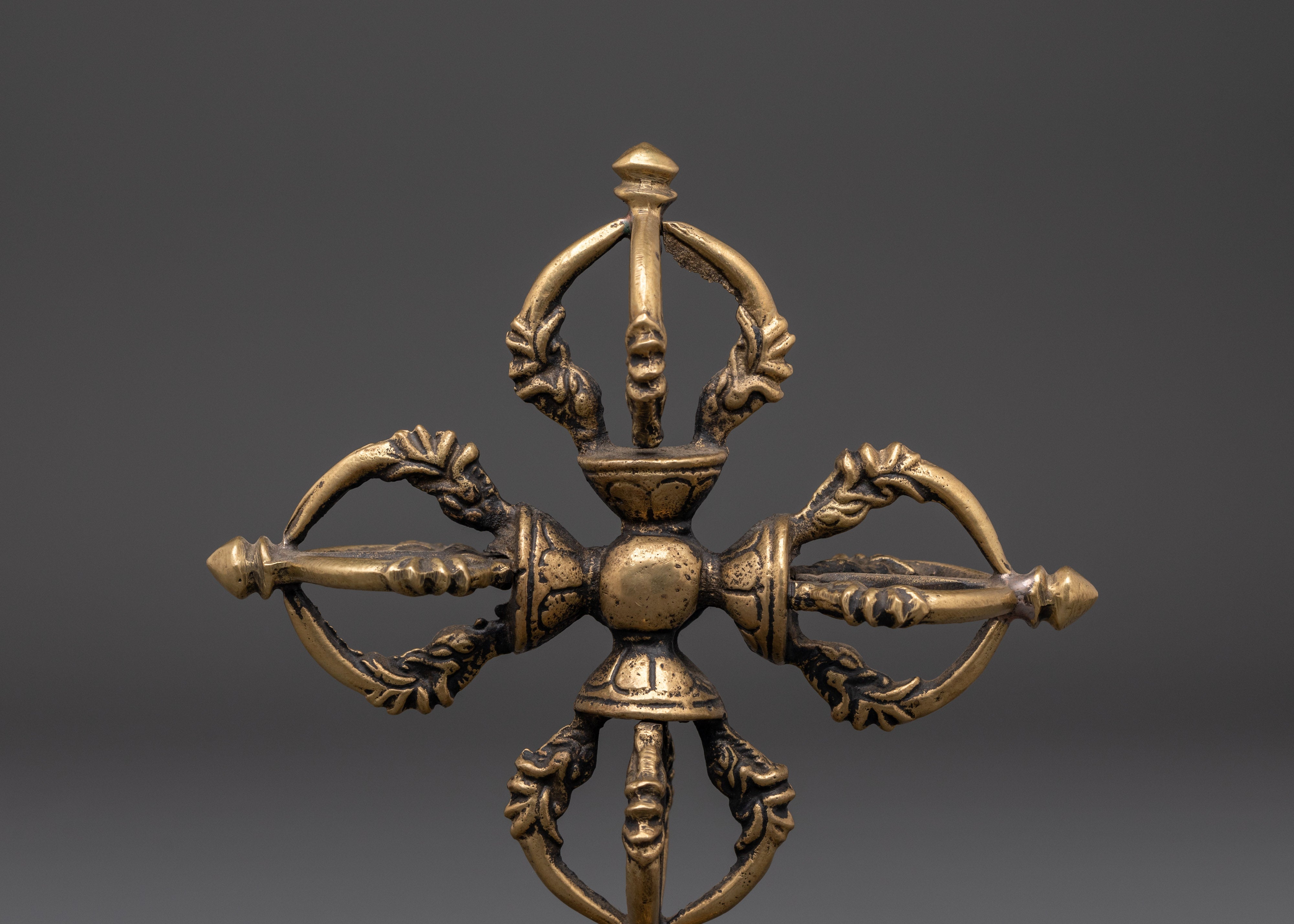 Sacred Vishwo Vajra Spiritual Symbol | Tibetan Ritual Symbol of Harmony