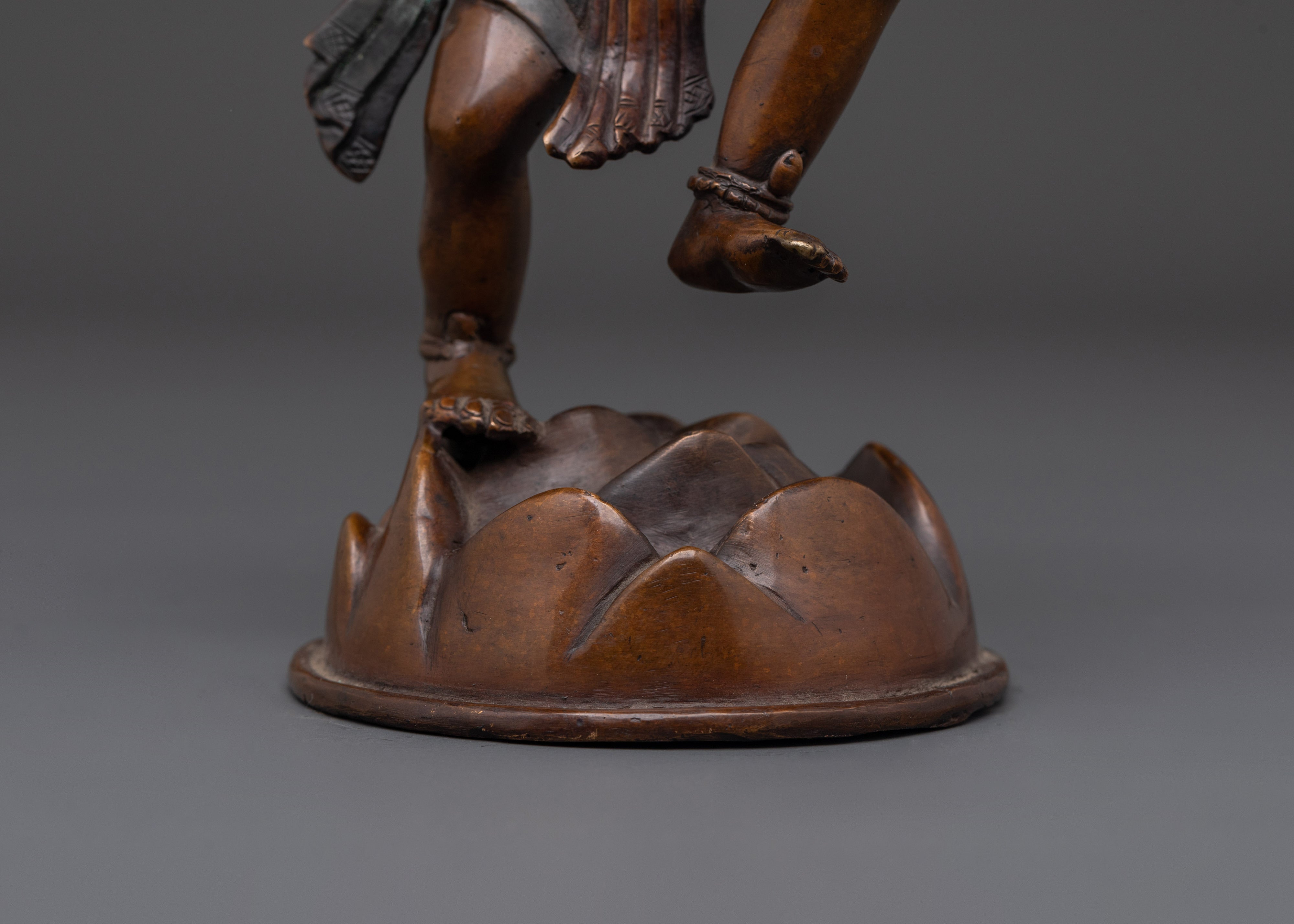 Hanuman Hindu Deity Statute | Traditional Statue of the Hindu God for Your Altar