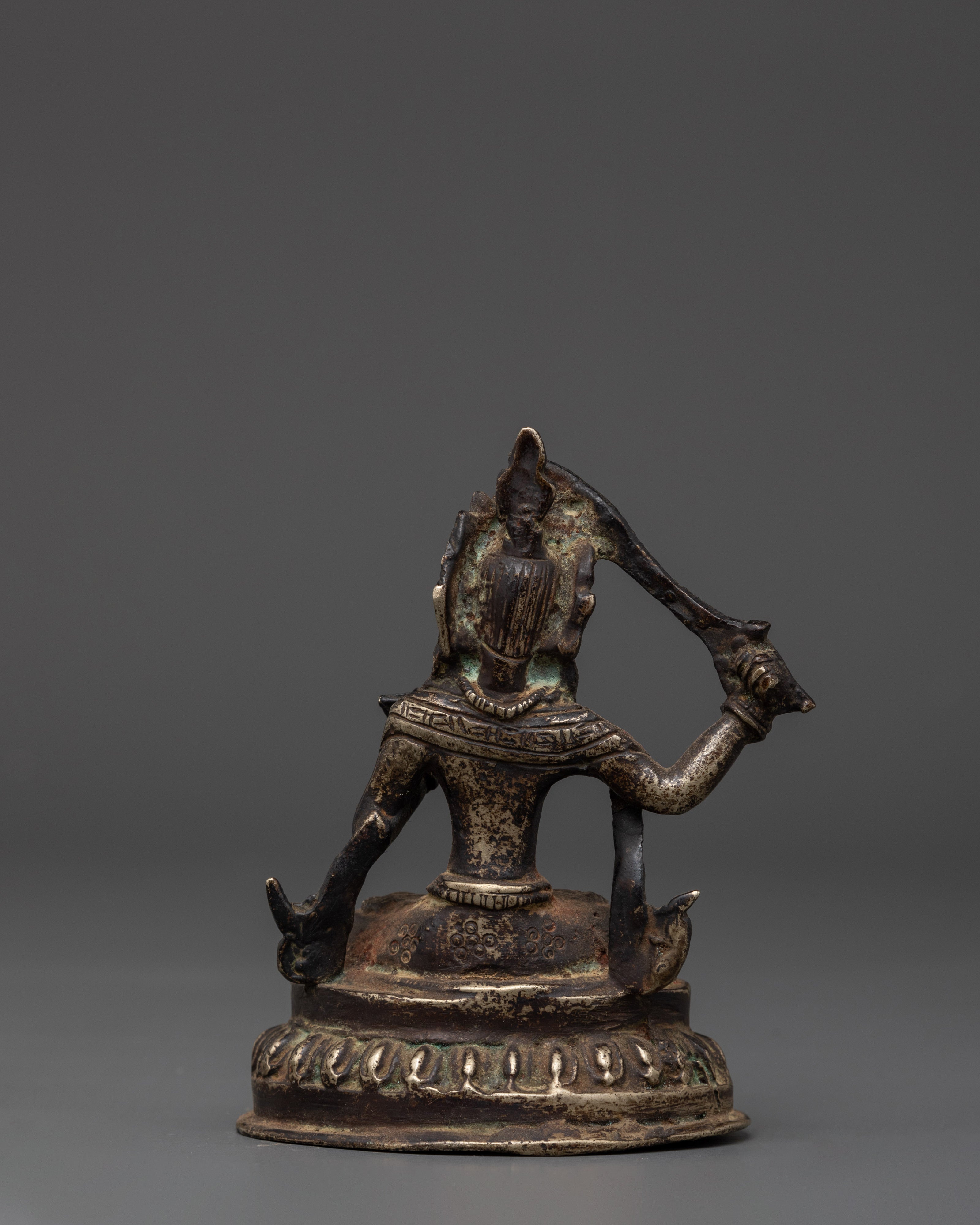 Boddhisattva Manjushri Sculpture | Symbol Of Enlightened wisdom