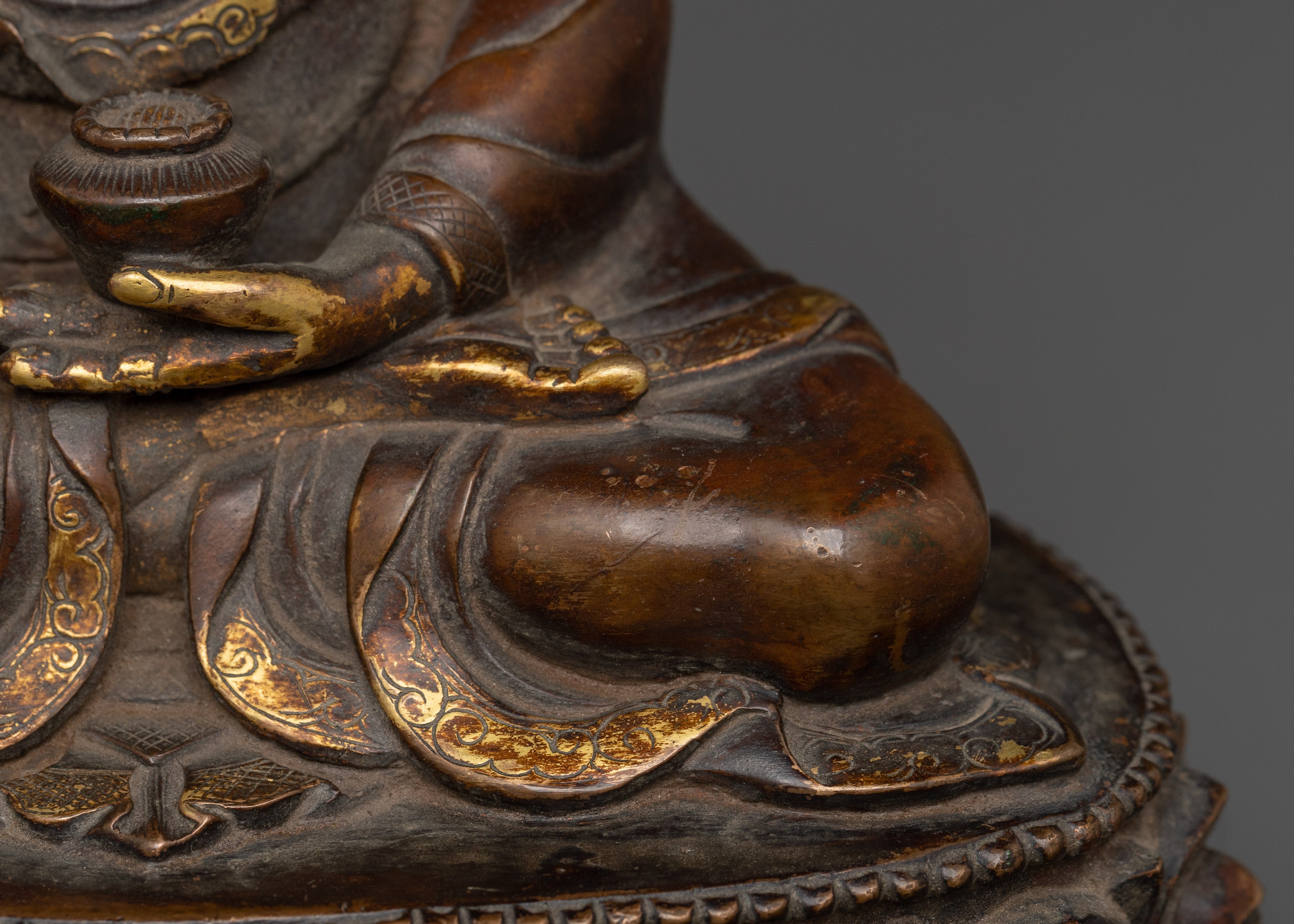 Handcrafted Shakyamuni Buddha Statue | Founder of the Buddhism
