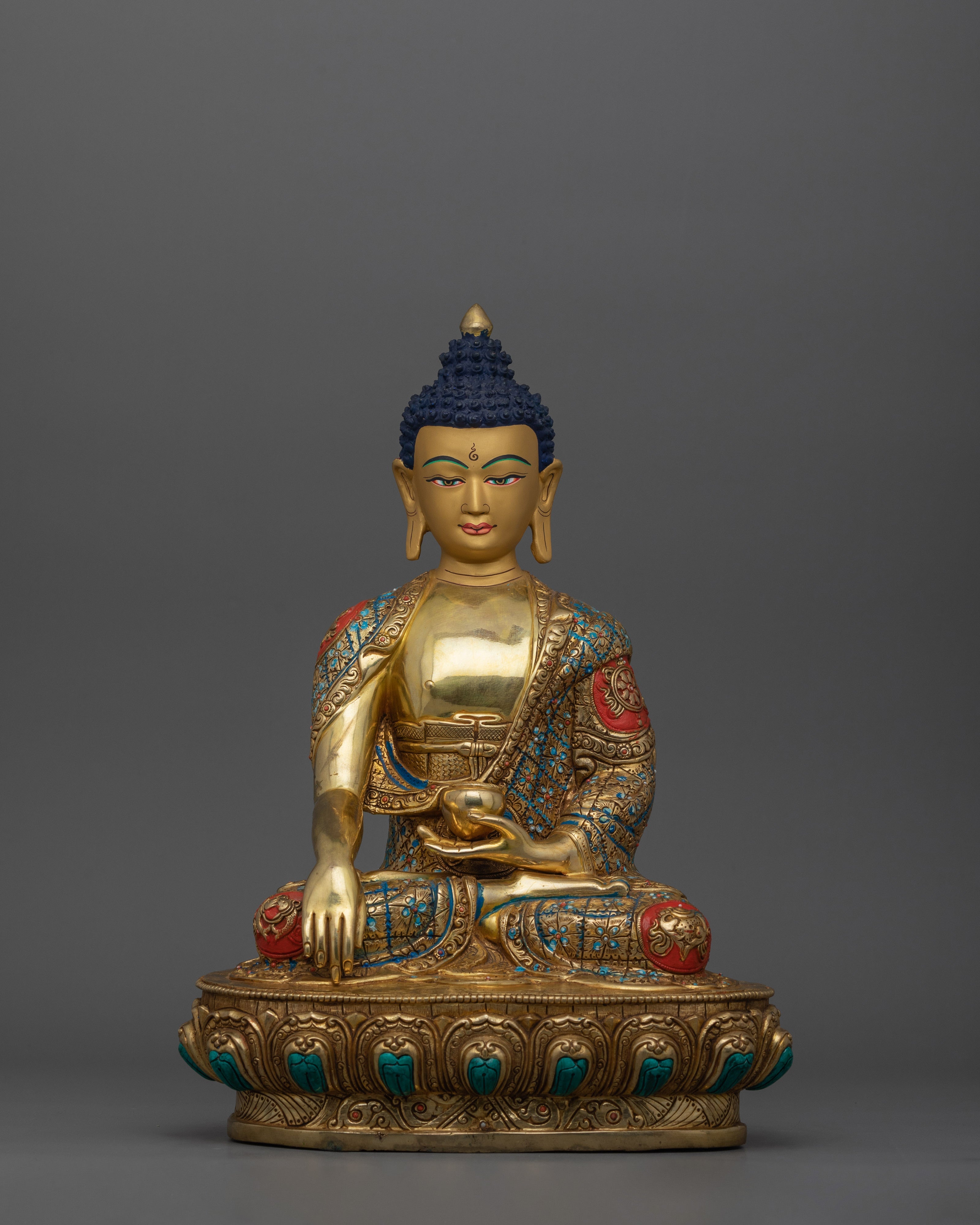 Tibetan Figurine of Shakyamuni Buddha | Embodying Peace and Wisdom