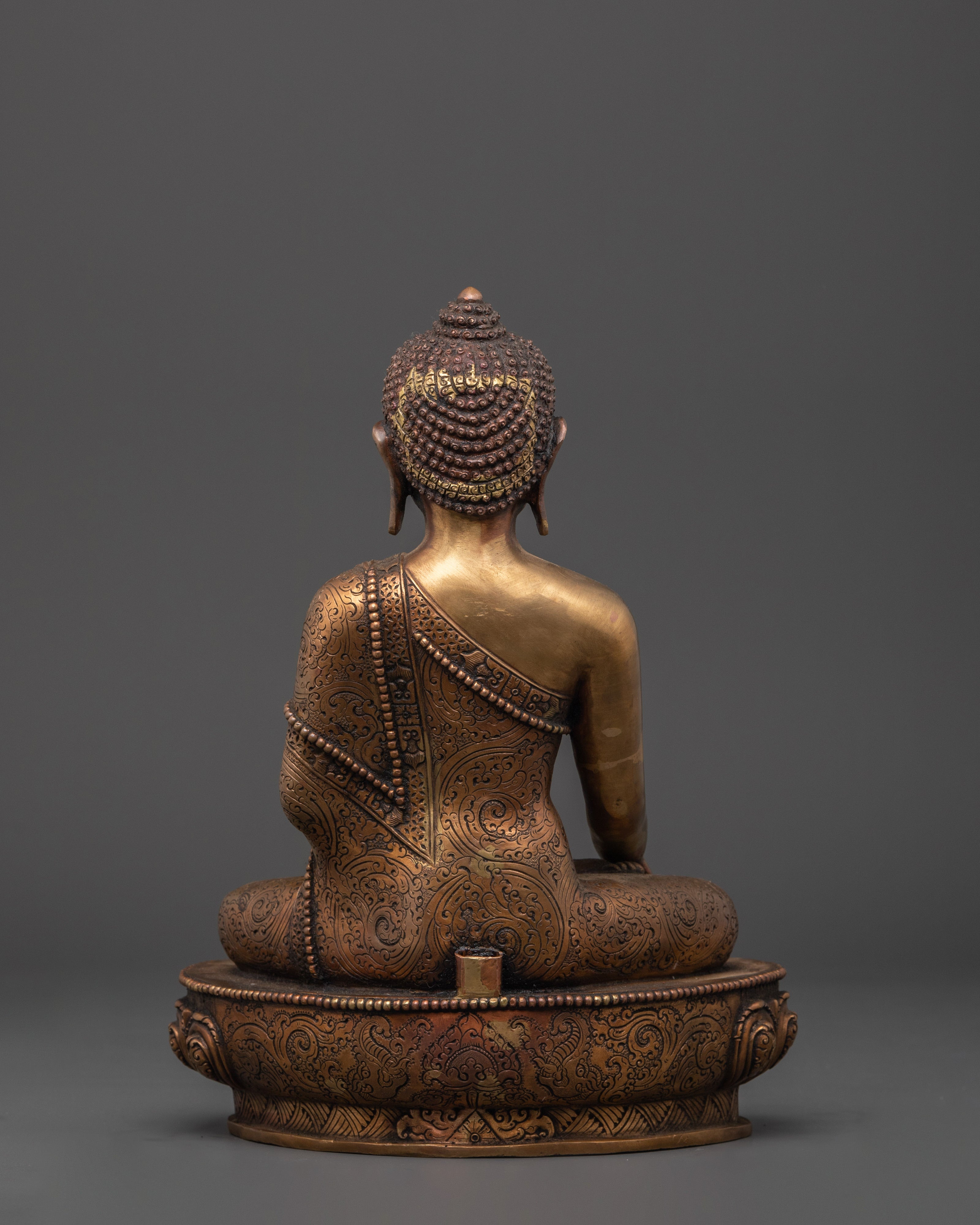 Traditional Gautama Buddha Statue | The Sage of Shakyas