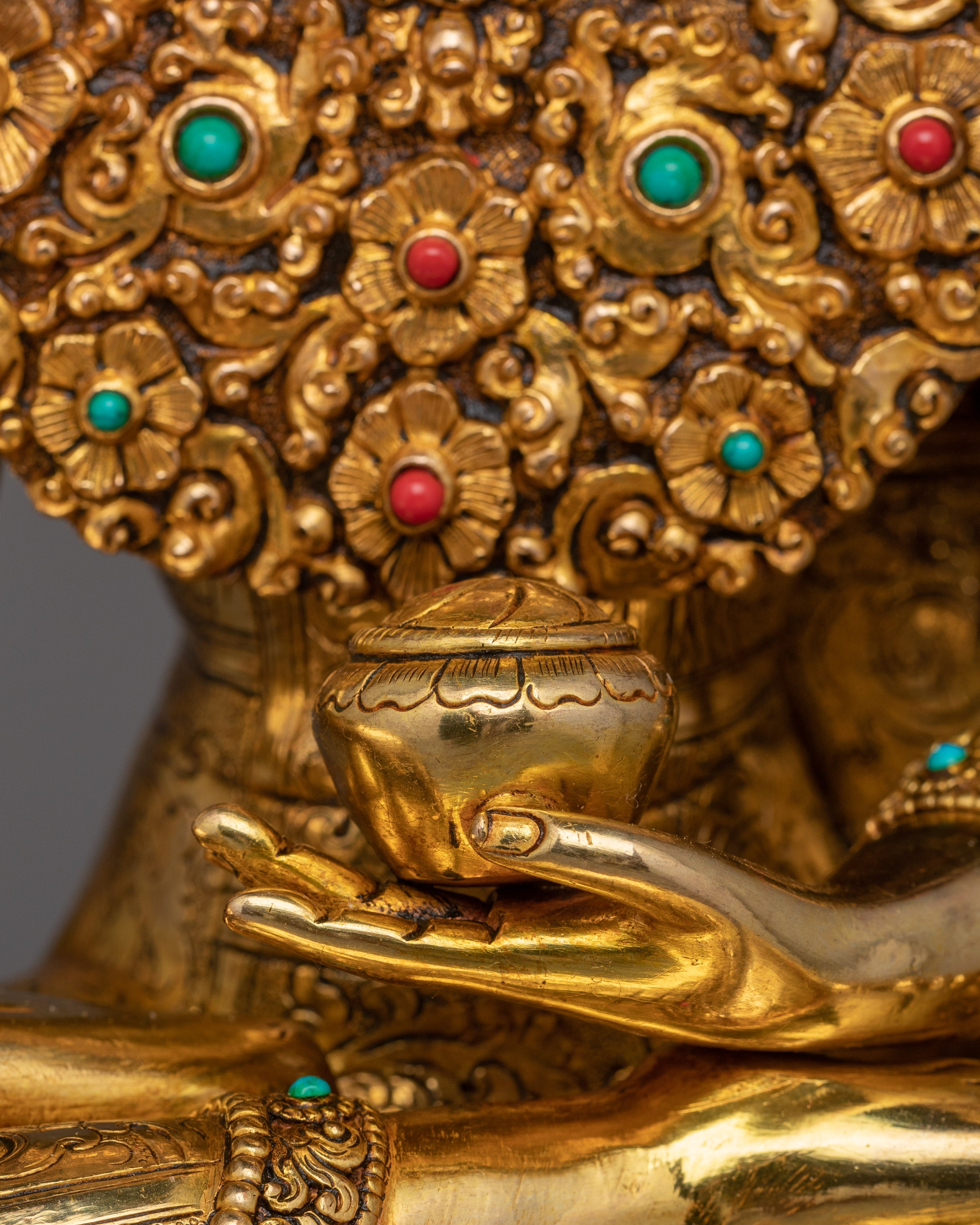 Crown Shakyamuni Buddha Handcarafted Statue | The Awakened One