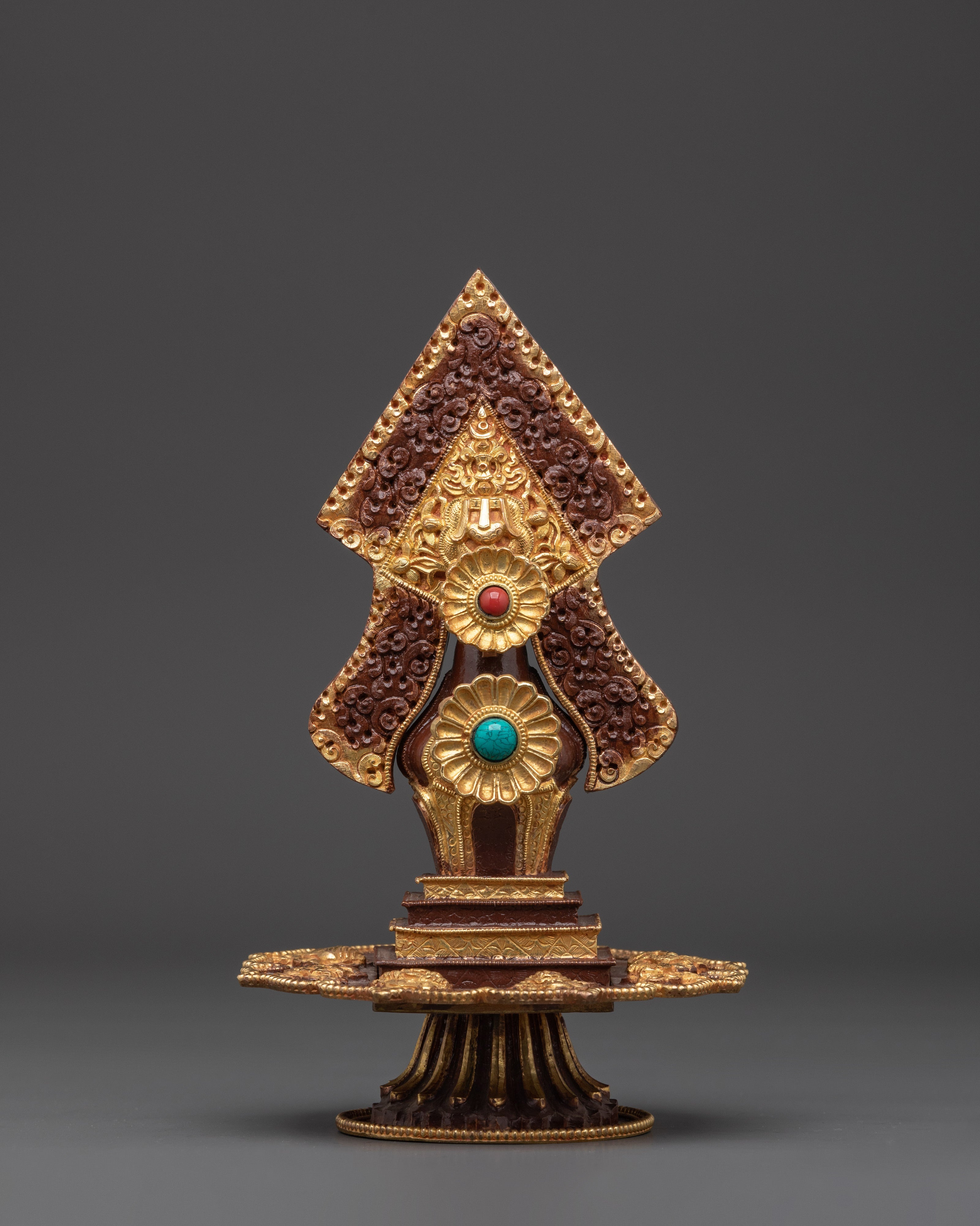 gold-gilded-torma