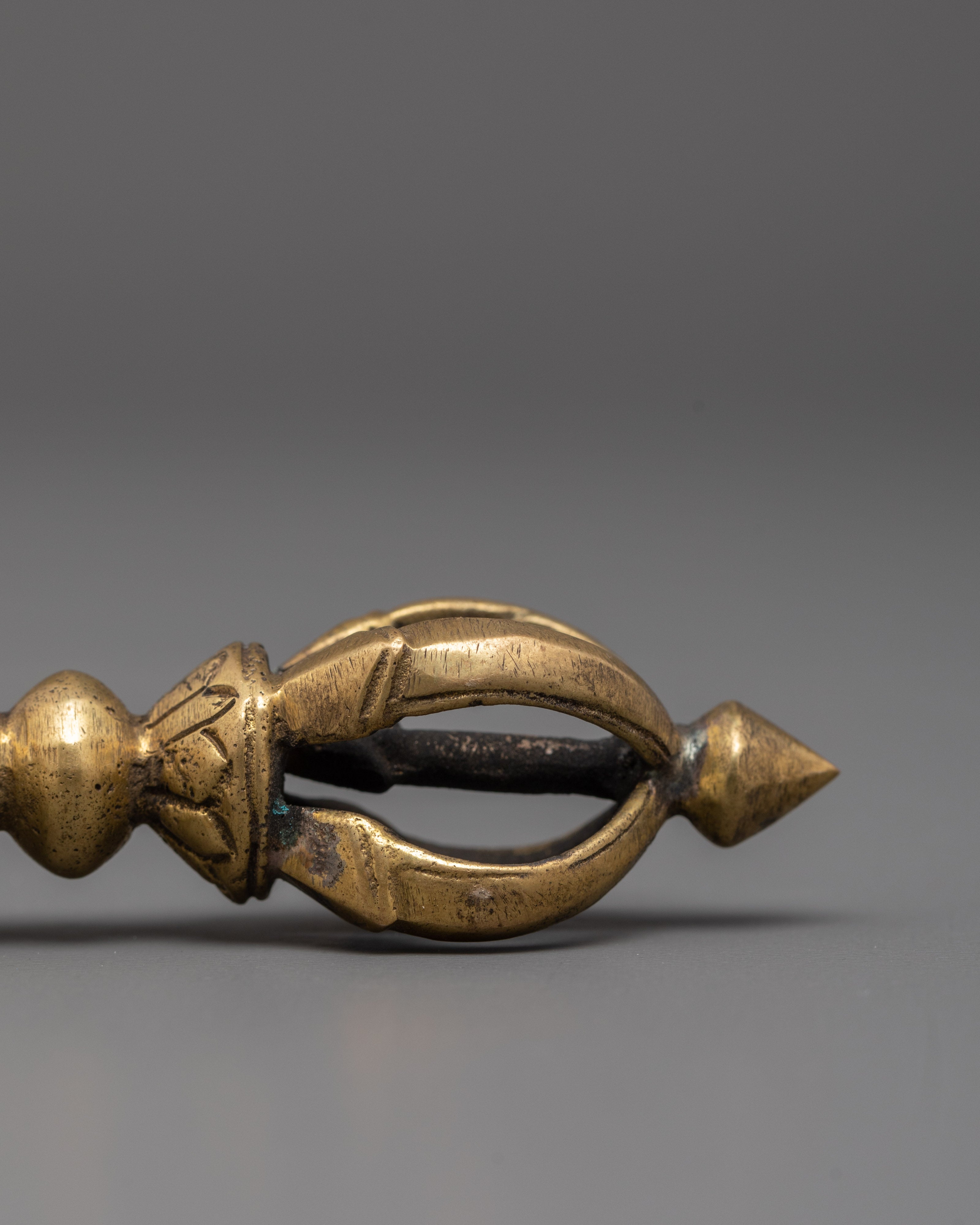Tibetan Sacred Vajra | Powerful Symbol of Protection and Enlightenment
