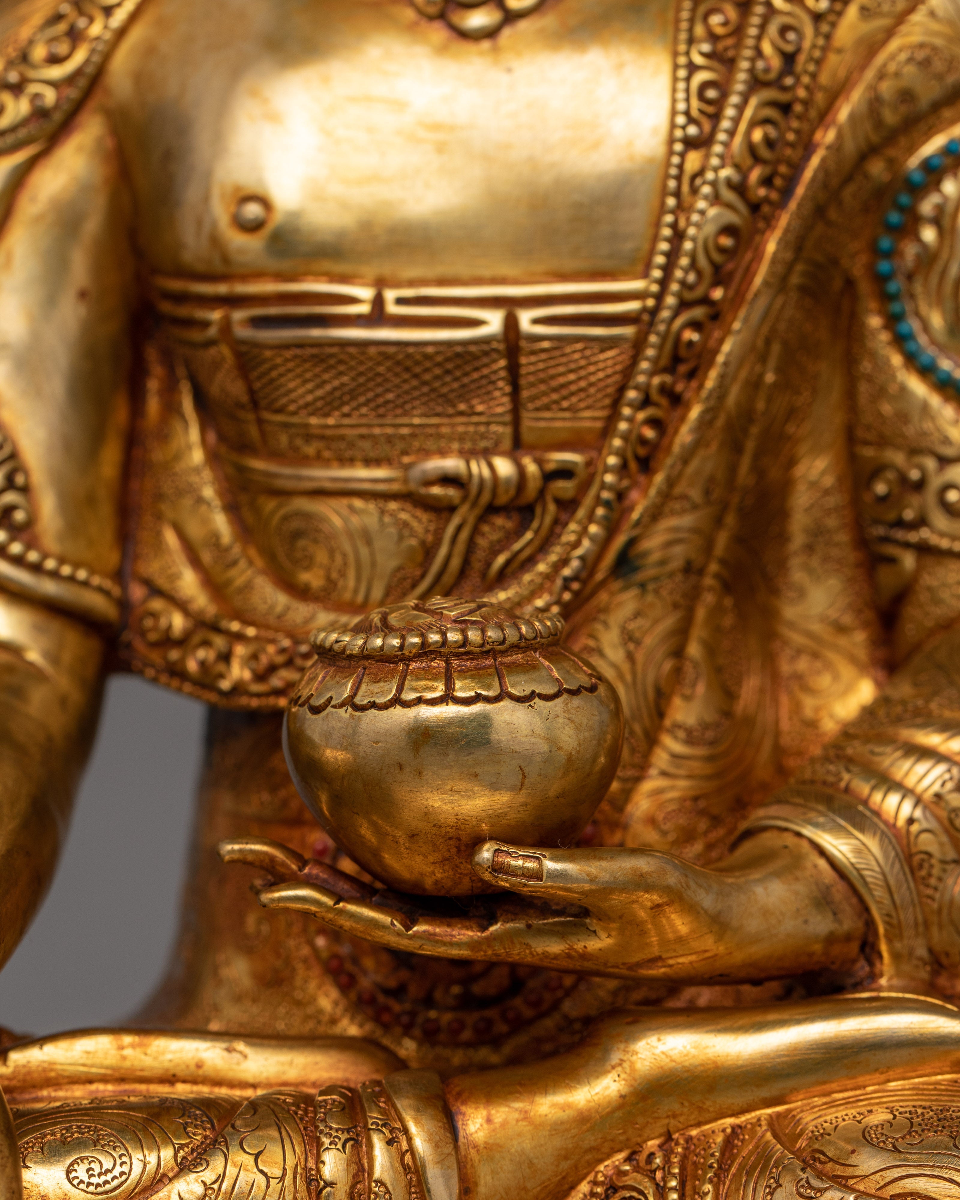 Crown Enlightened Namo Shakyamuni Buddha Statue | Fine Himalayan Asian Artwork