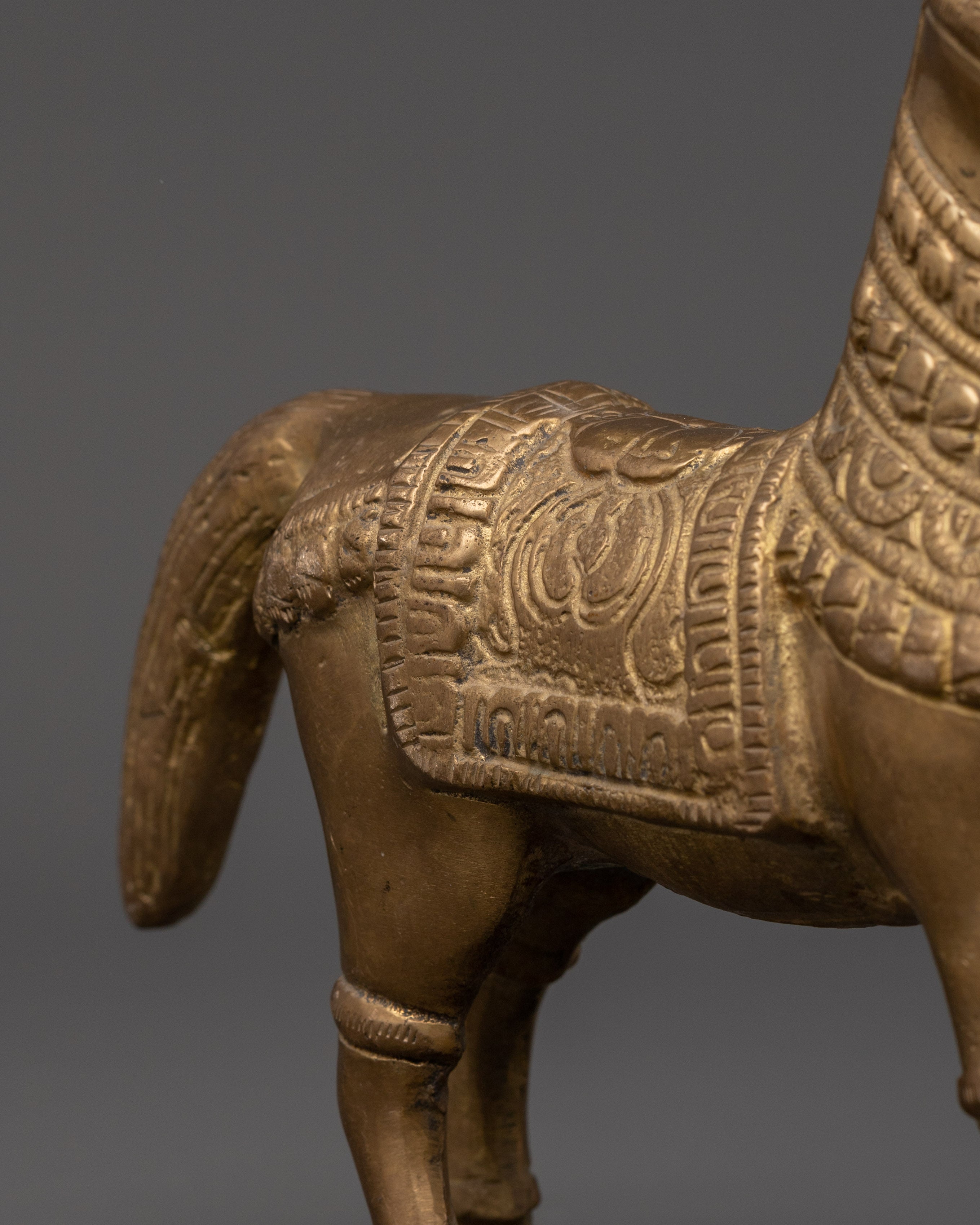 Brass Horse Sculpture for Home Decor | Handcrafted Symbol of Power, Speed & Victory