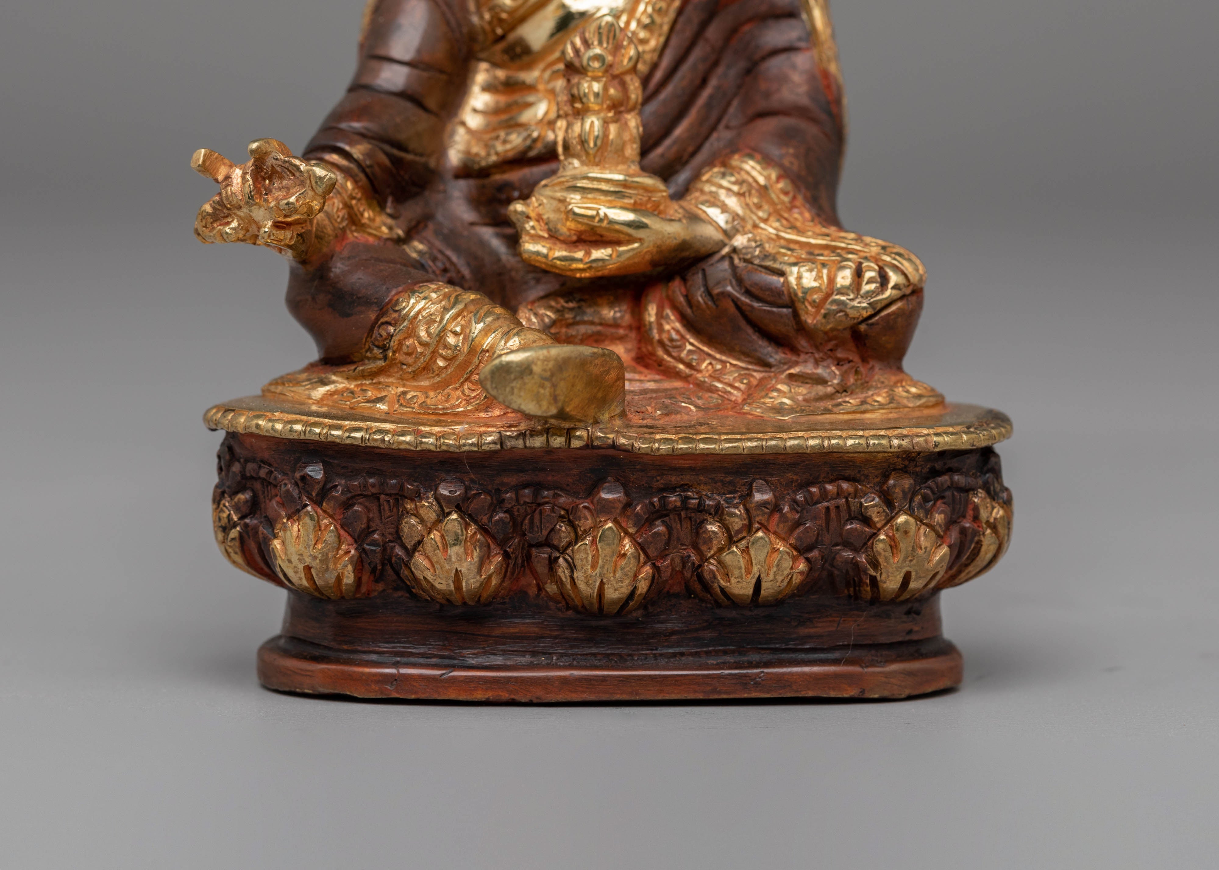 Guru Padmasambhava Statue for Meditation | Tibetan Spiritual Decor