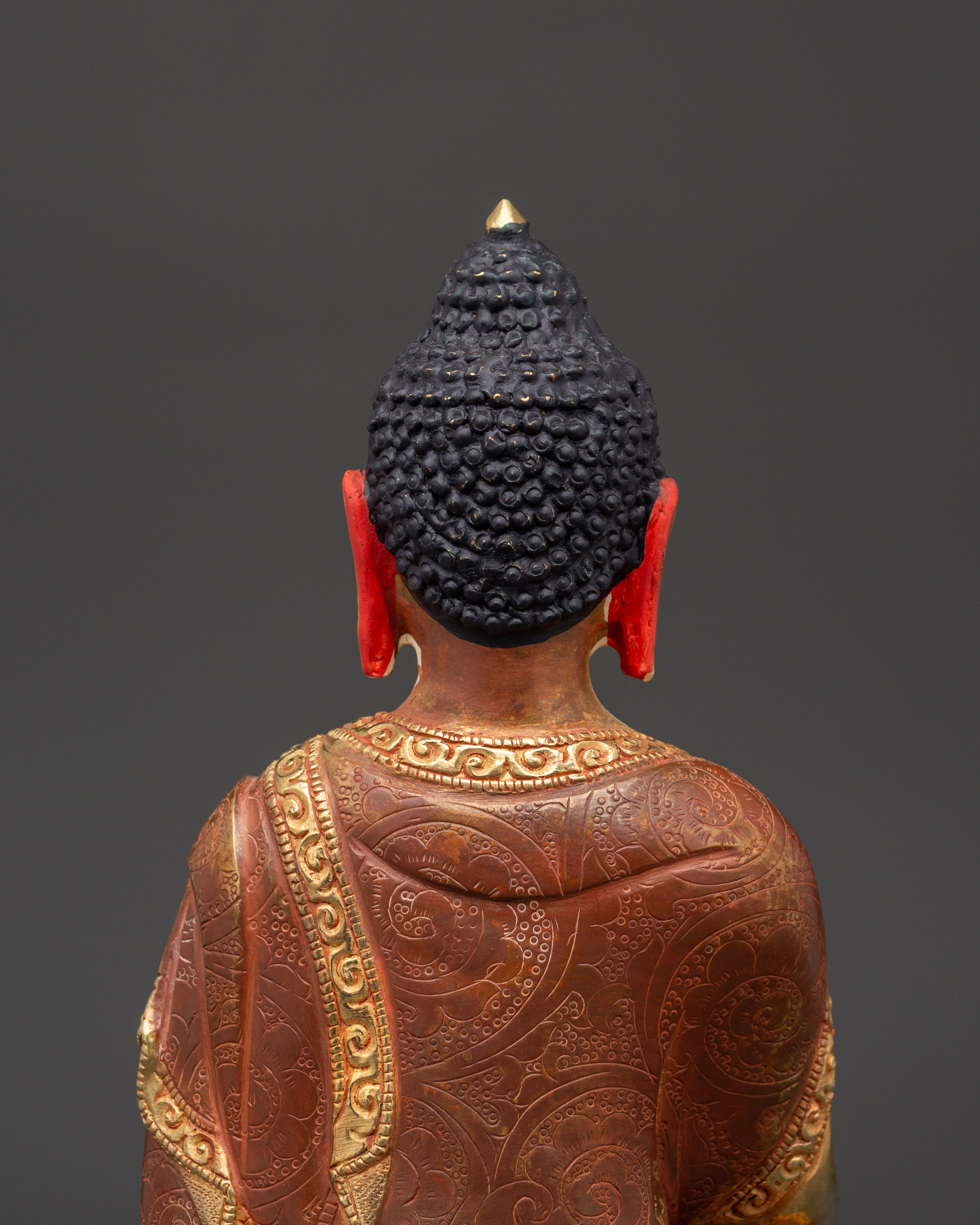 Handcrafted Shakyamuni Buddha Statue: The Enlightened Sage
