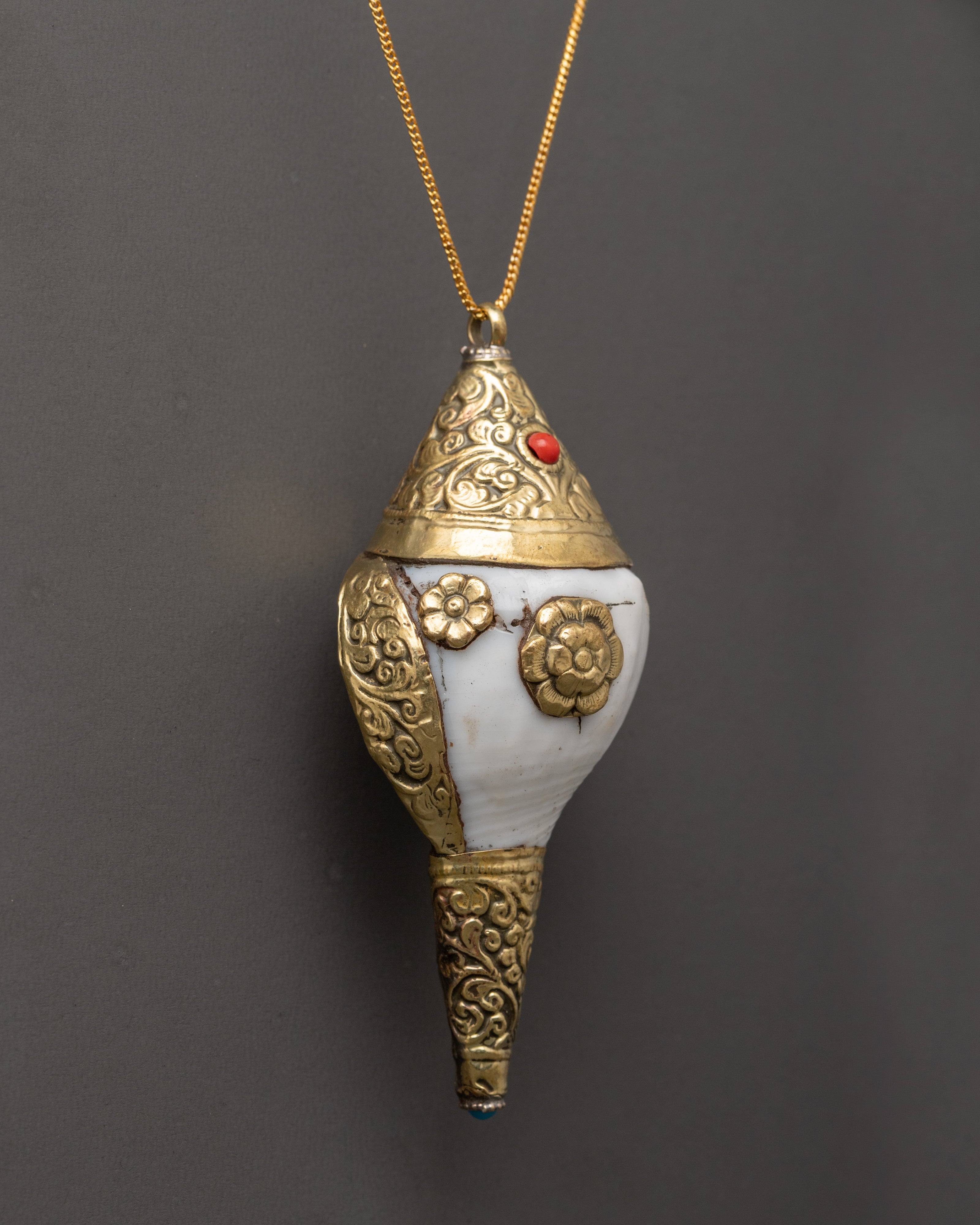 Conch Shell Gold Plated Locket | Spiritual Pendant for Meditation and