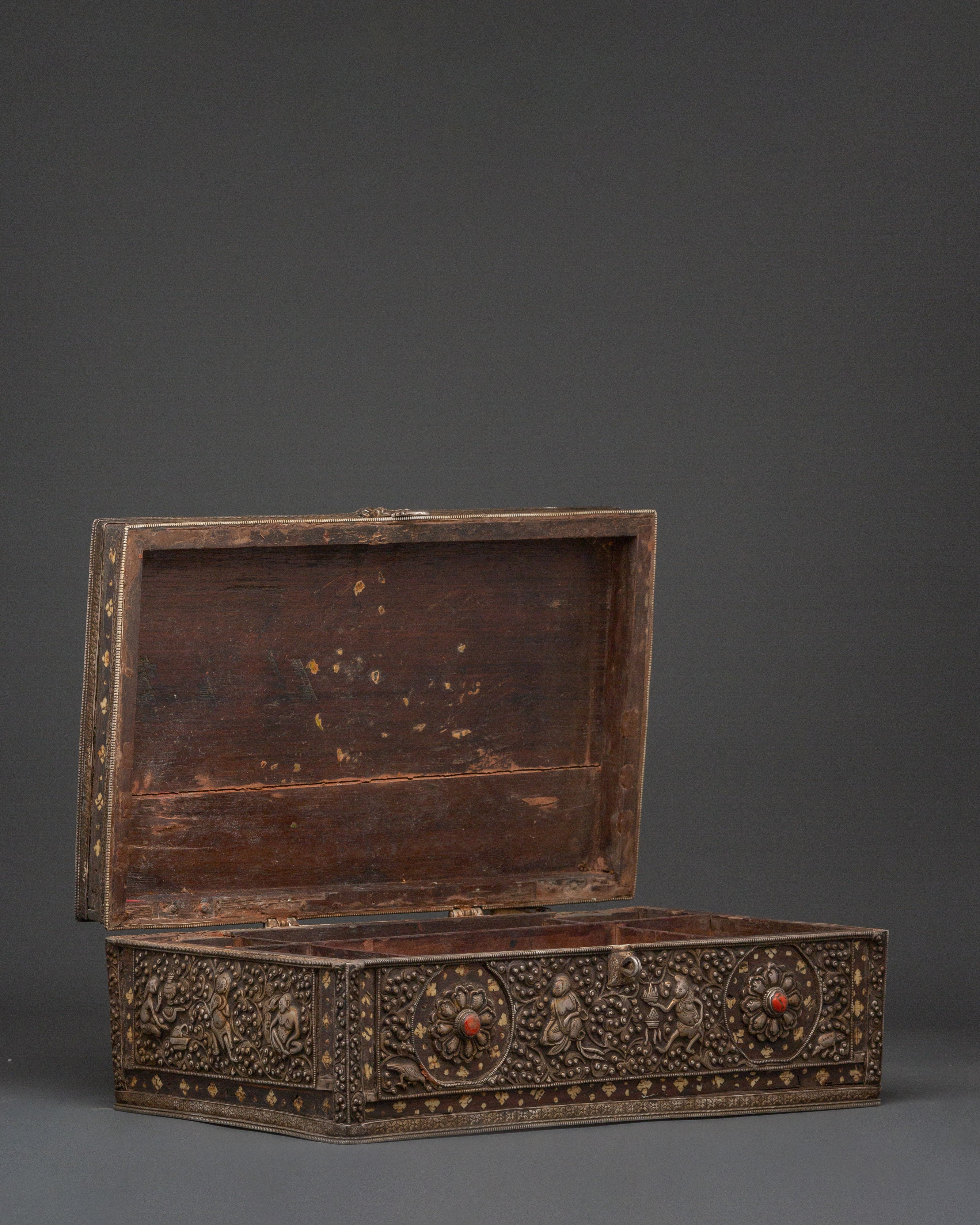 Pure Silver Treasure Box with Coral & Turquoise | Decorative Storage Box