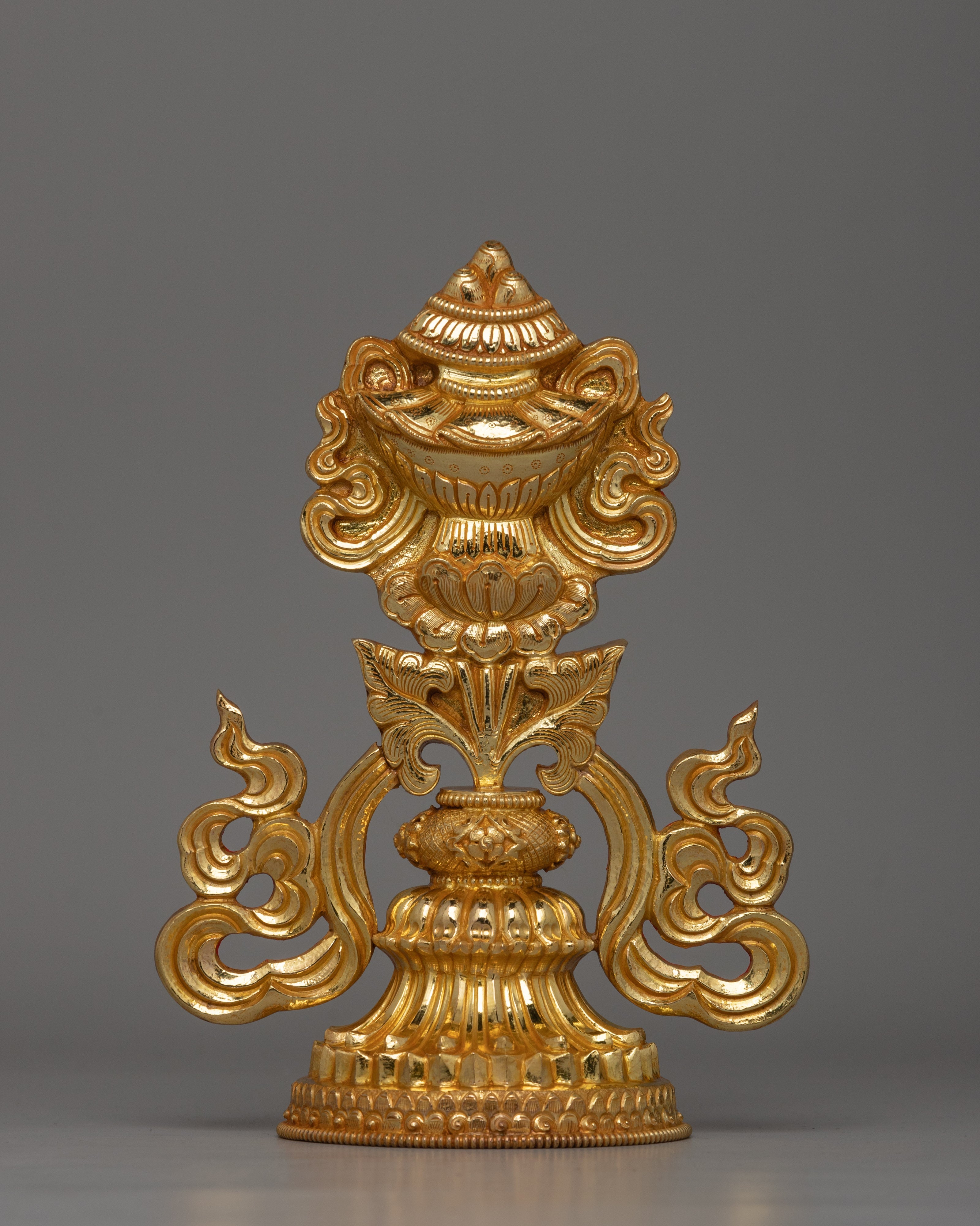 Gold-Plated Auspicious Symbol | Buddhist Rituals and Home Decor