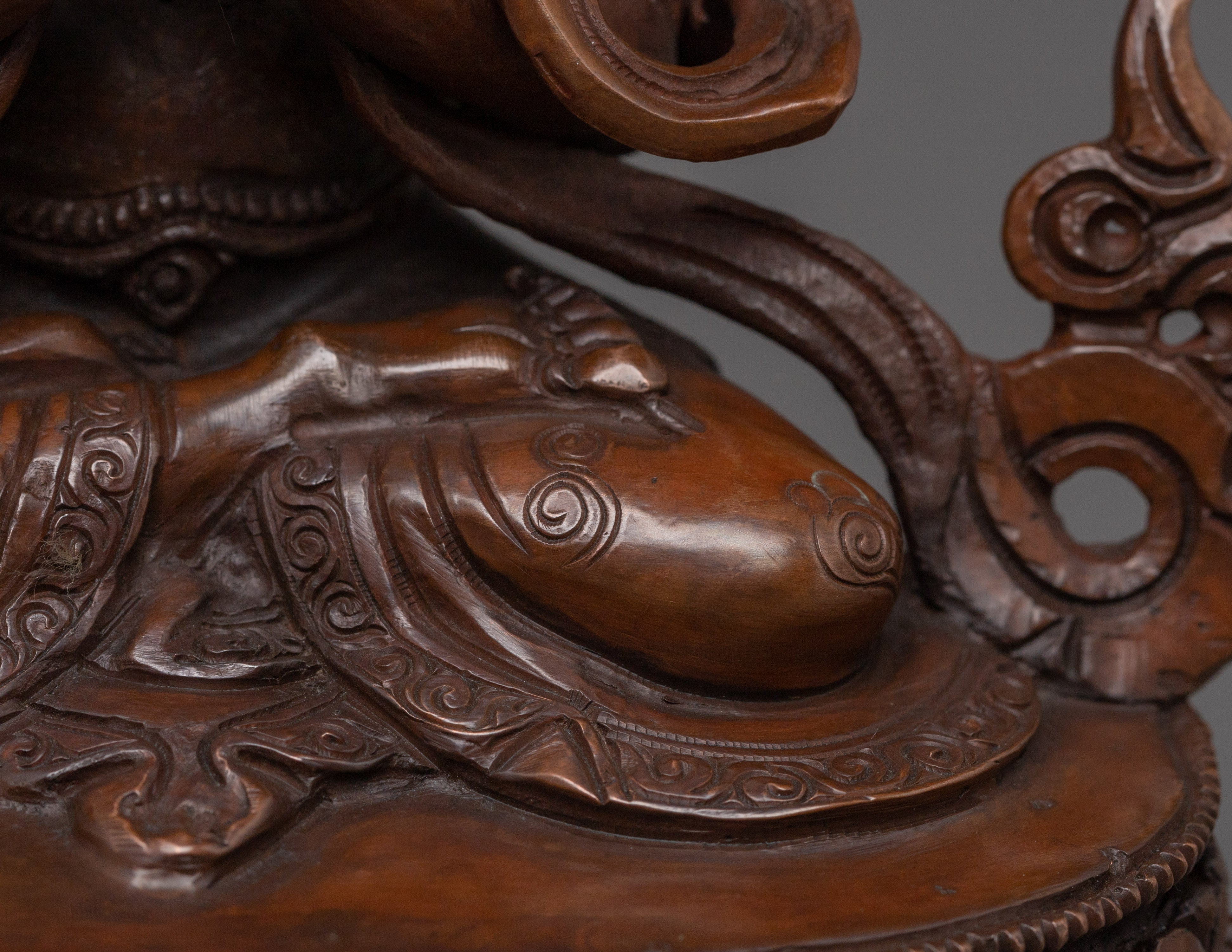Avalokiteshvara Bodhisattva Statue | Chenrezig - Symbol of Compassion