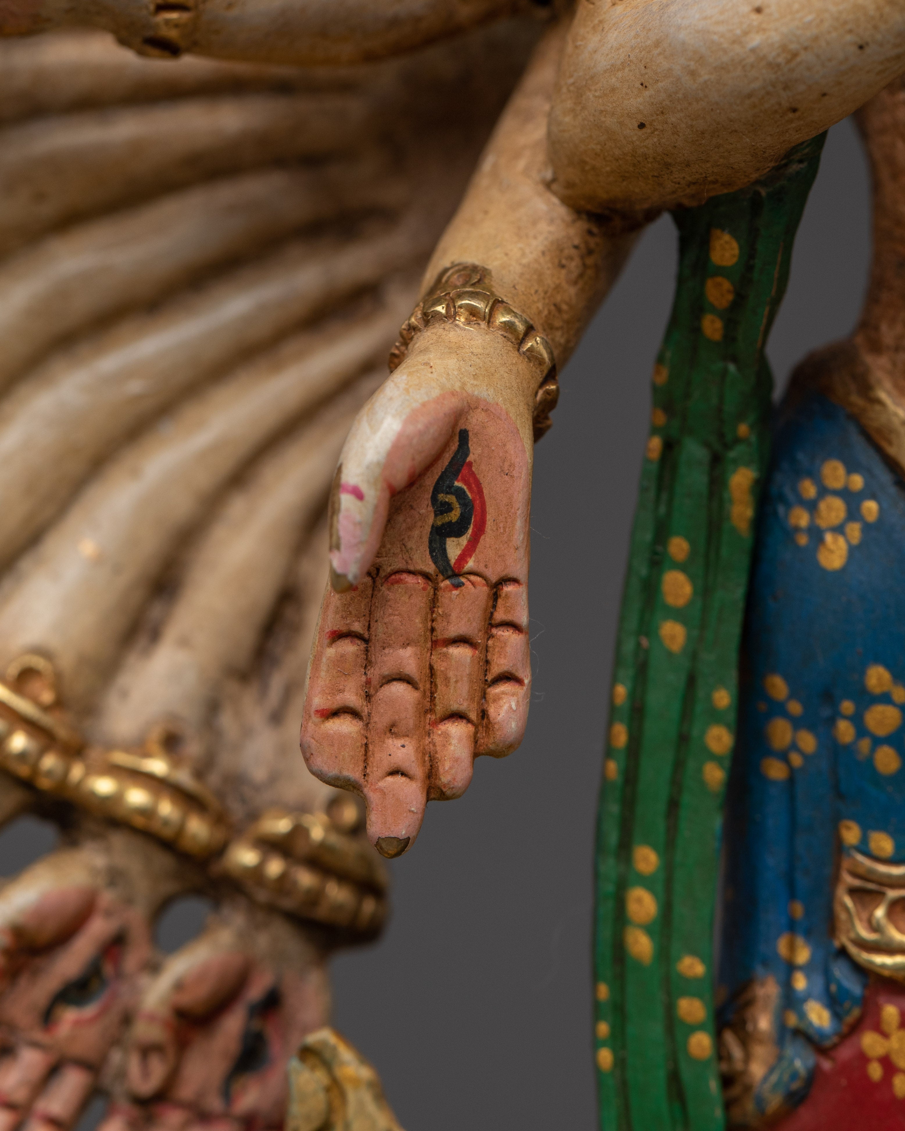 Buddhist Deity 1000 Armed Chenresig | Bodhisattva of Compassion