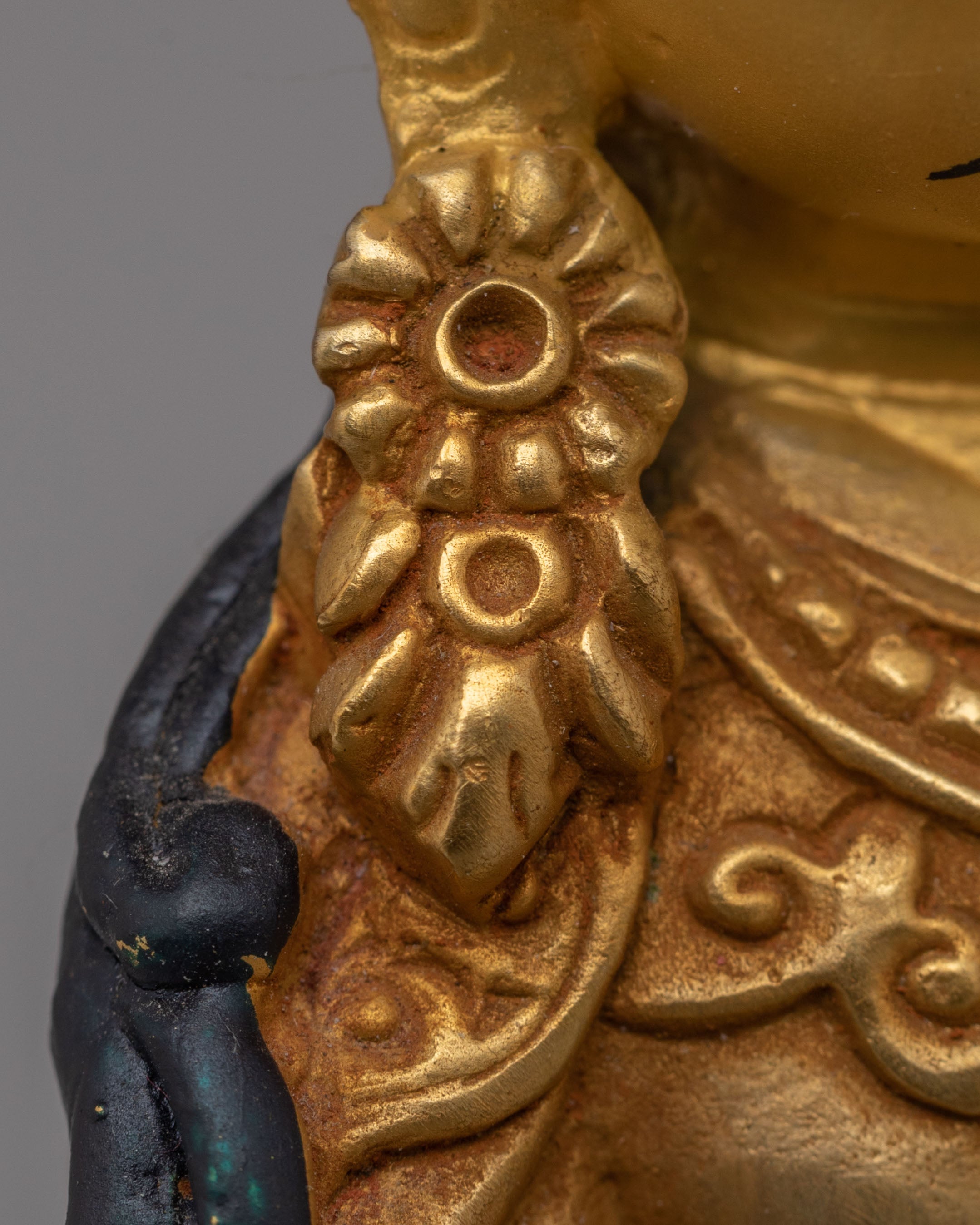 Handcrafted Guru Rinpoche Buddhist Statue