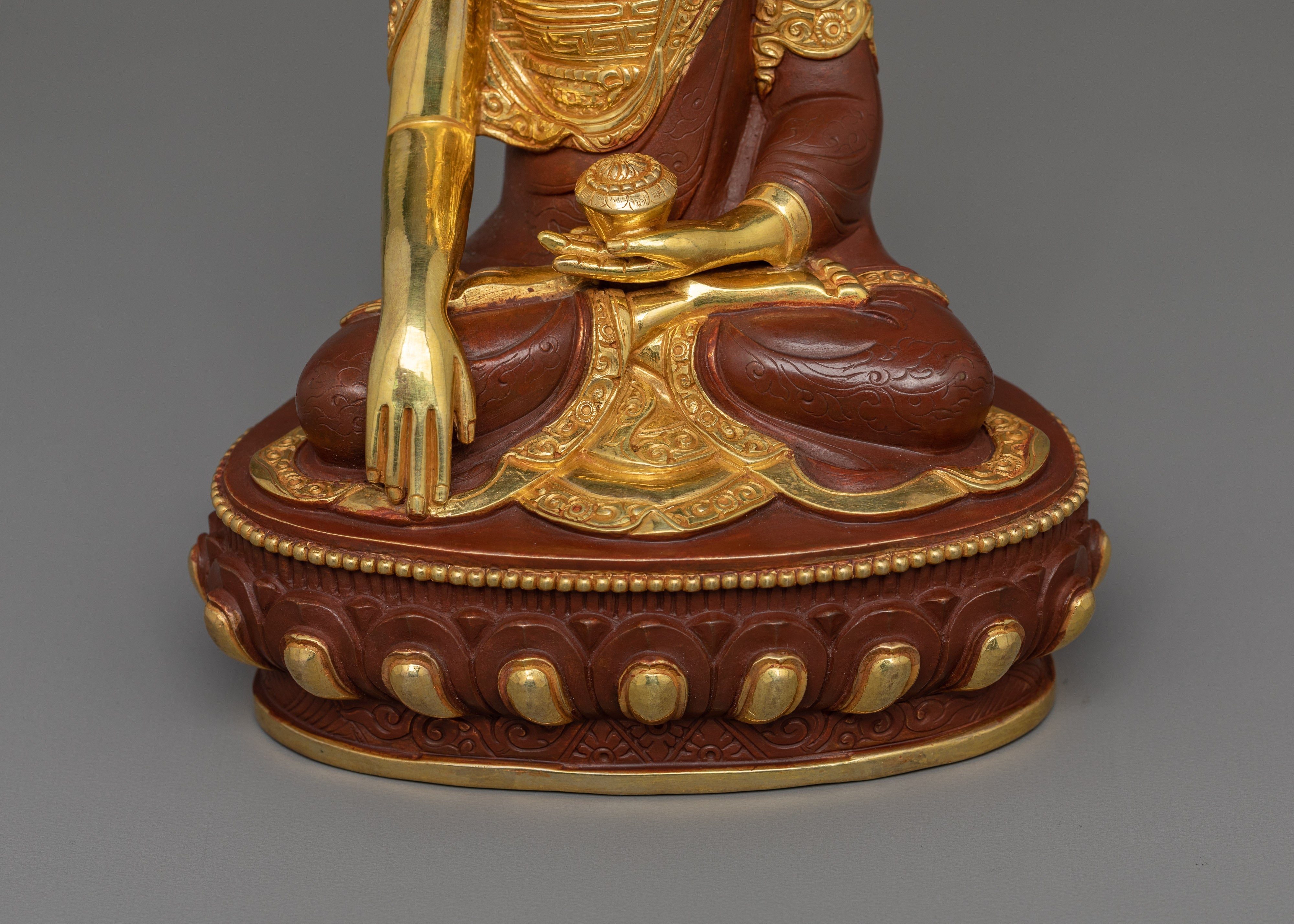 Shakyamuni Buddha For Wisdom and Serenity Statue | Handmade Buddhist Zen Artwork