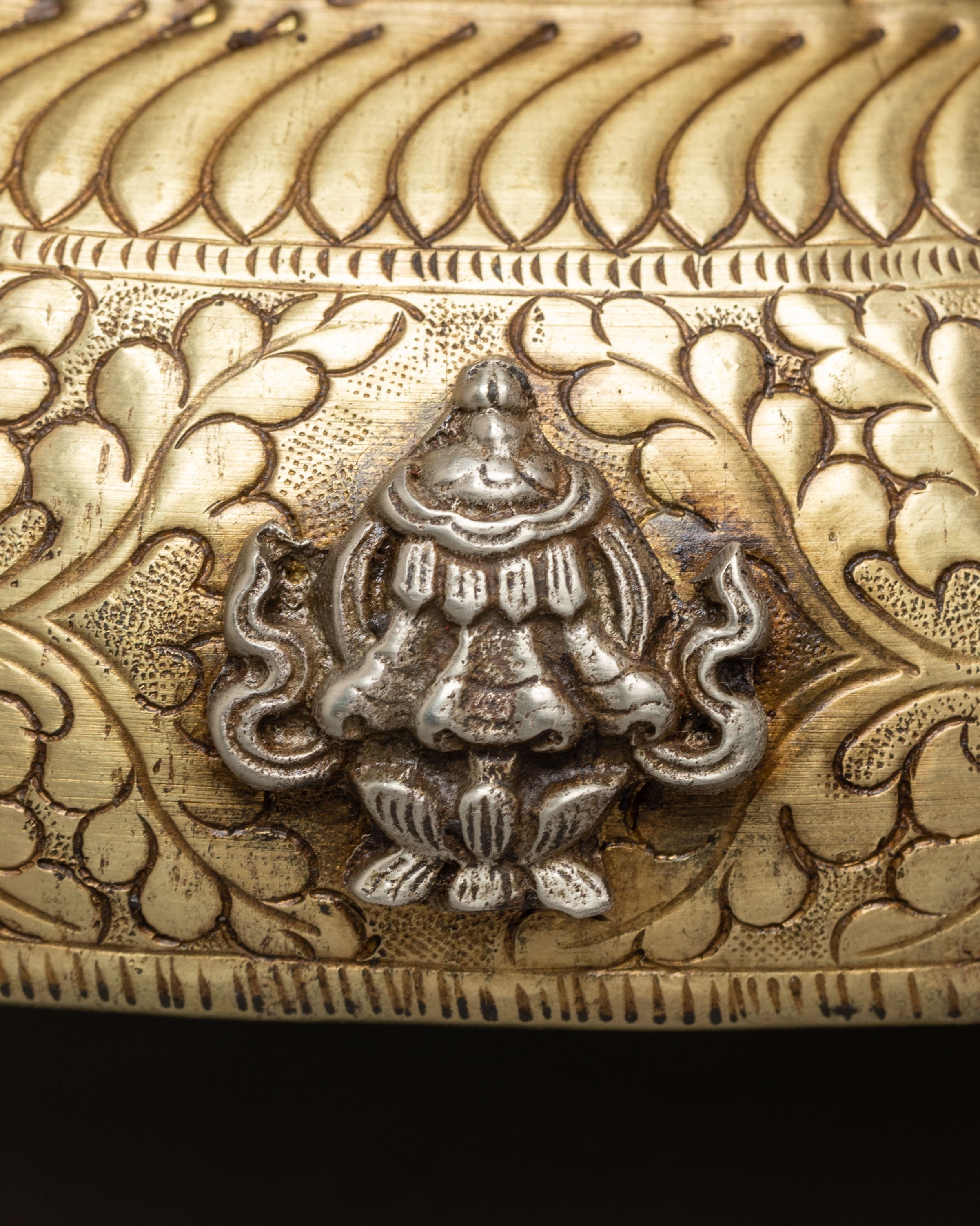 Handcrafted Brass Urli Bowl | Vishva Vajra Sacred Decorative Bowl