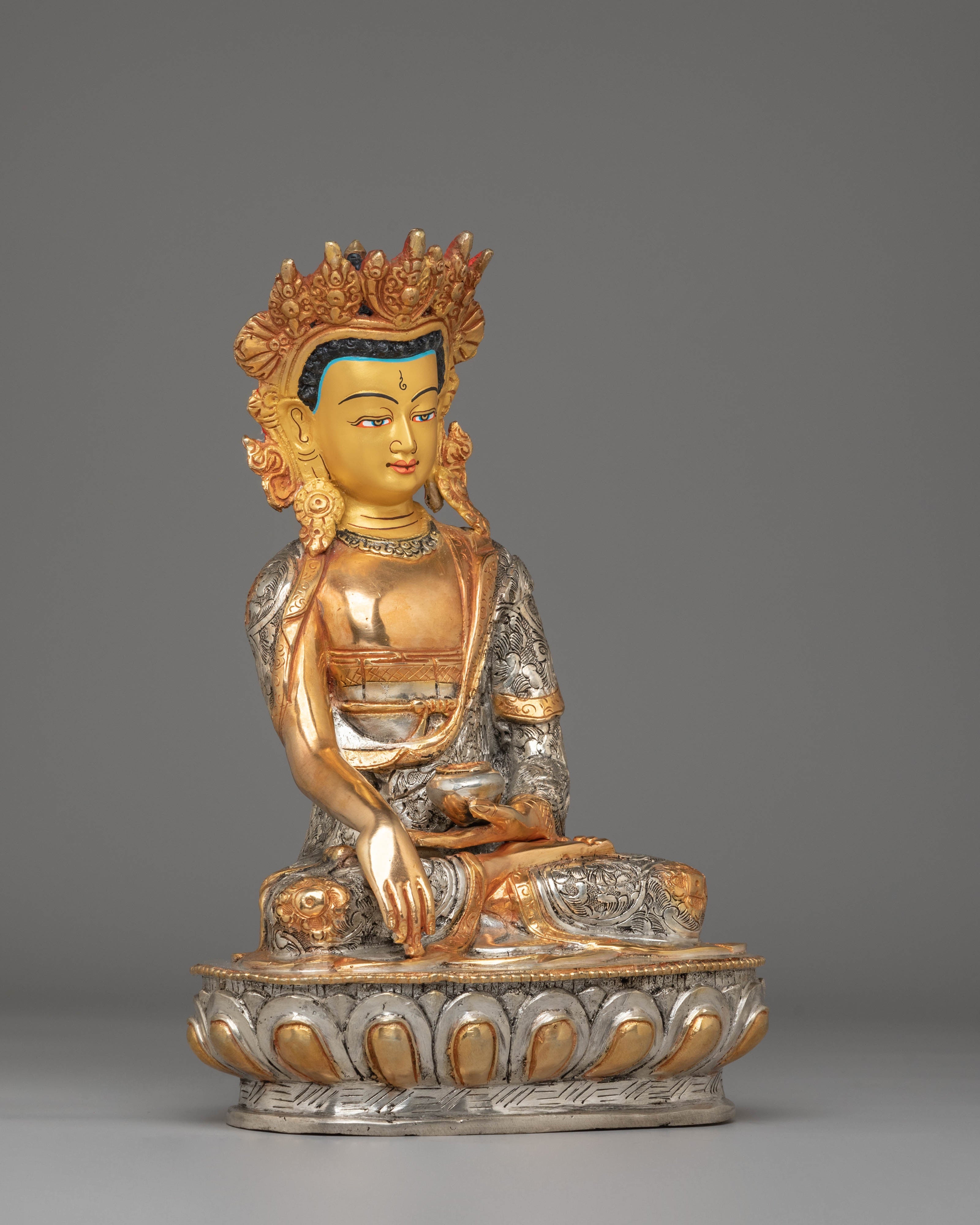 Dharma Guru Buddha Shakyamuni Statue | Gold Plated Copper for Spiritual Enlightenment