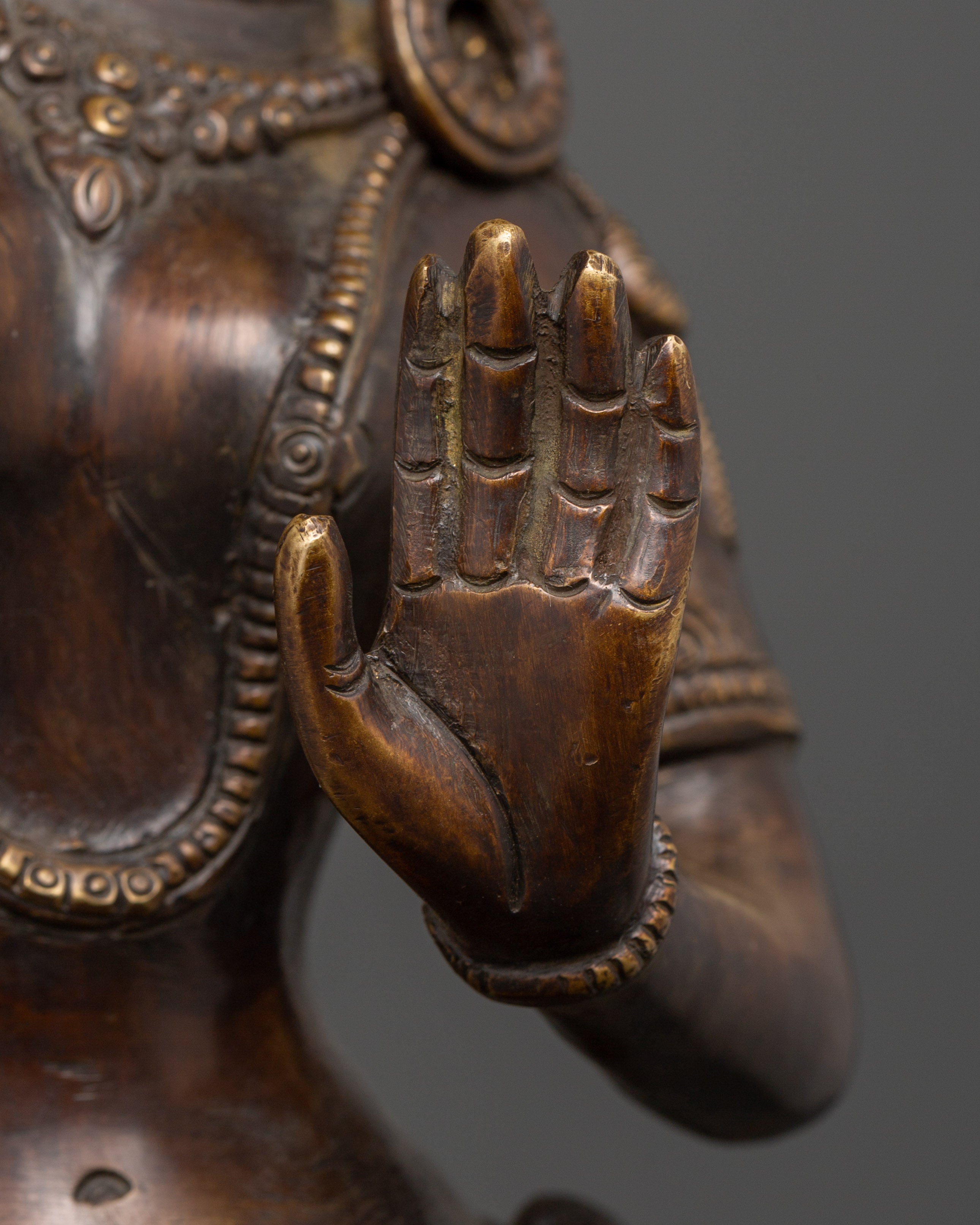 Standing Maya Devi Sculpture | Buddhist Art for Serenity and Devotion