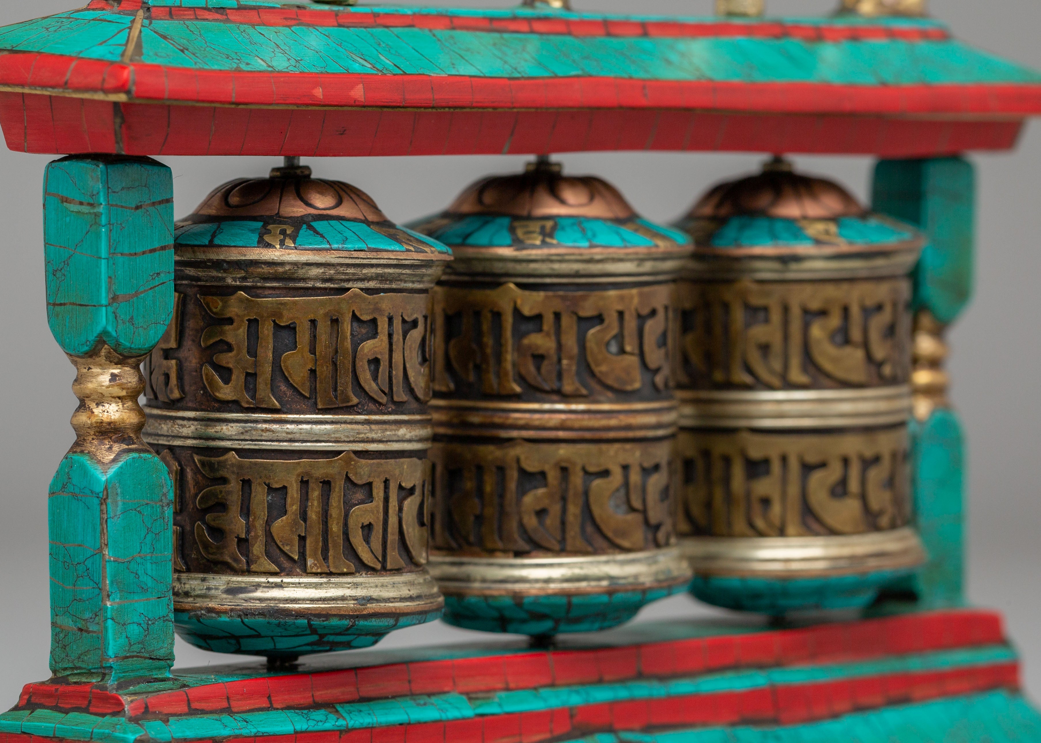 Brass Prayer Wheel for Buddhist Rituals | Tibetan Buddhist Decor