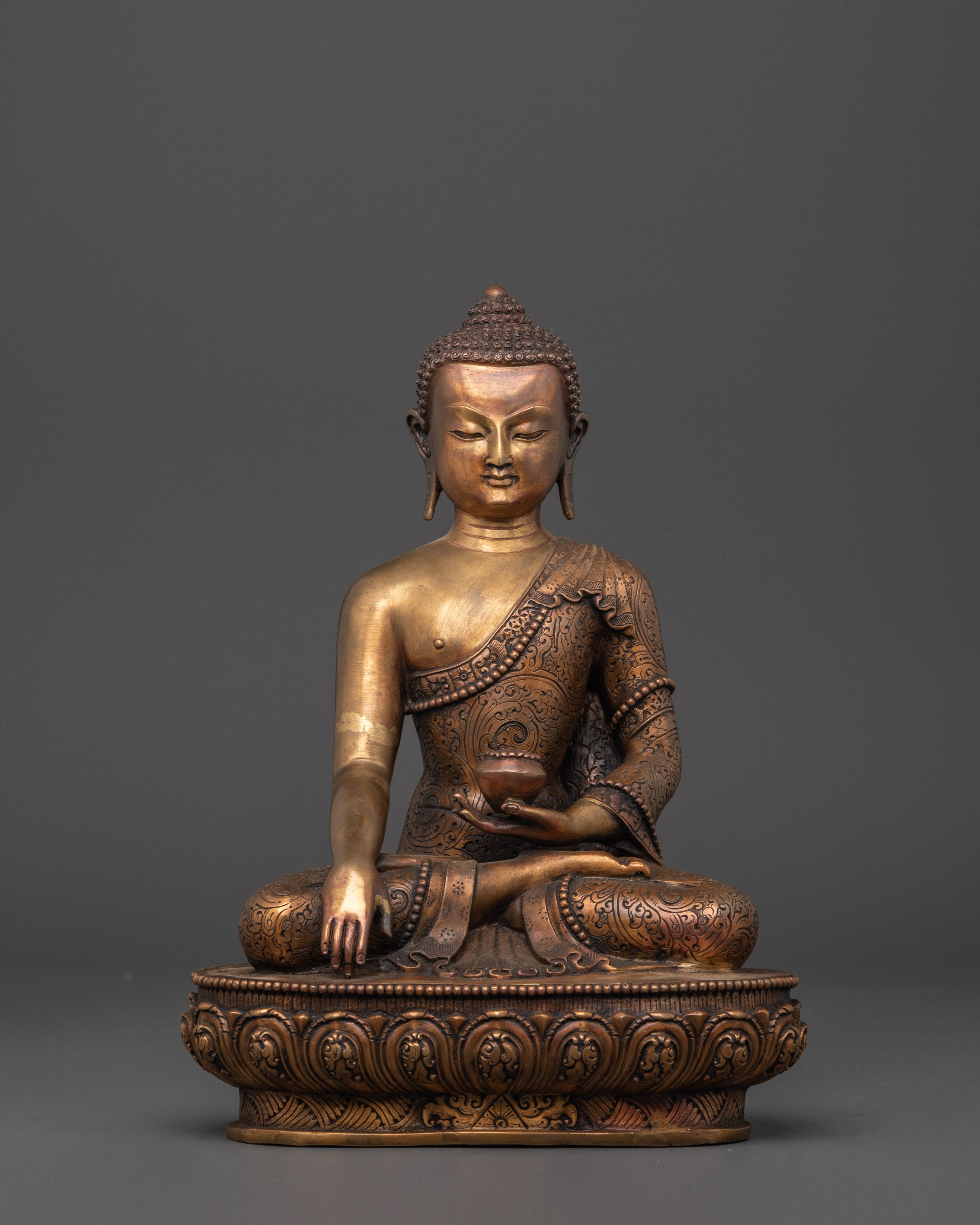 Traditional Gautama Buddha Statue | The Sage of Shakyas