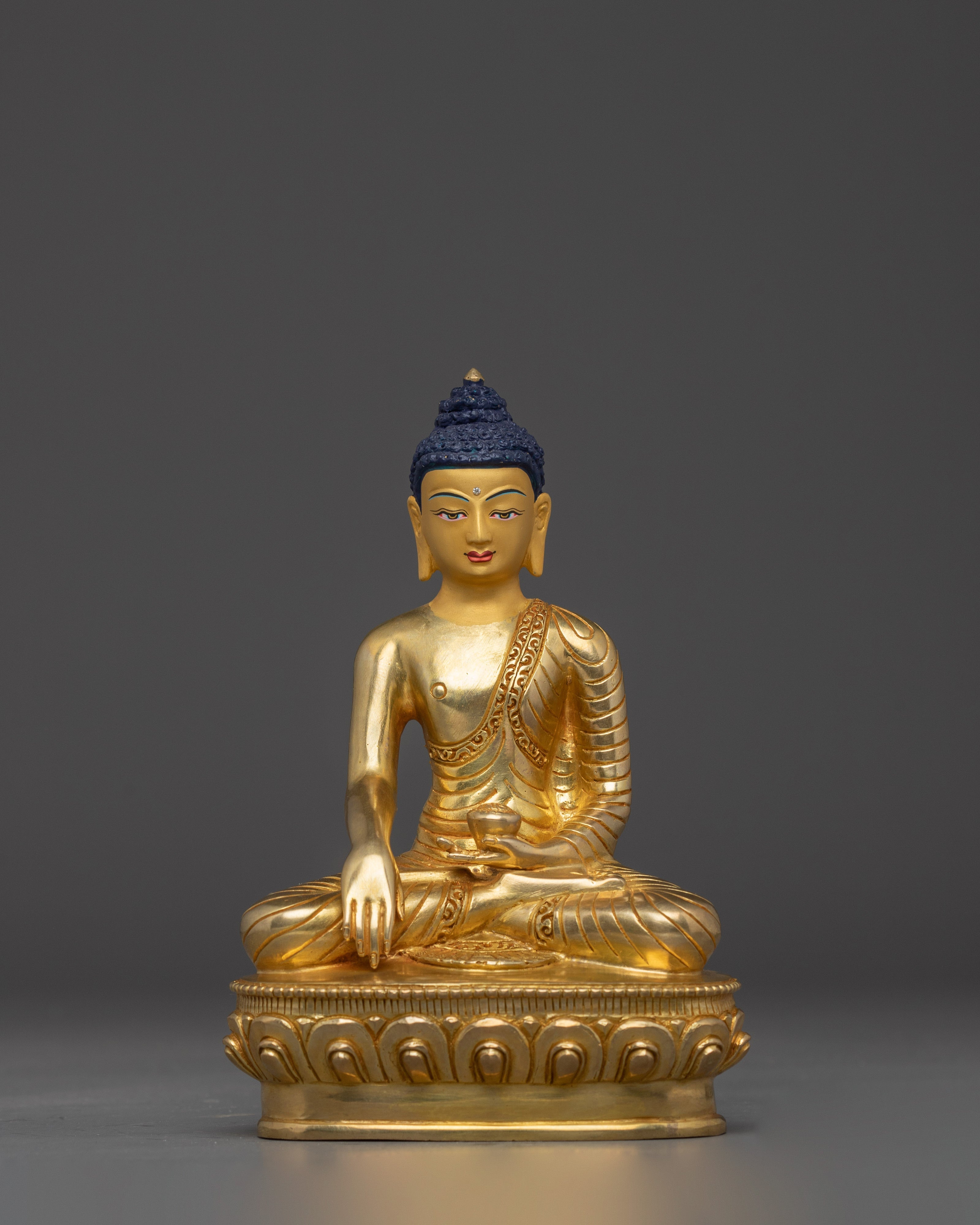 Gautama Buddha Statue: Sage of the Shakya Clan