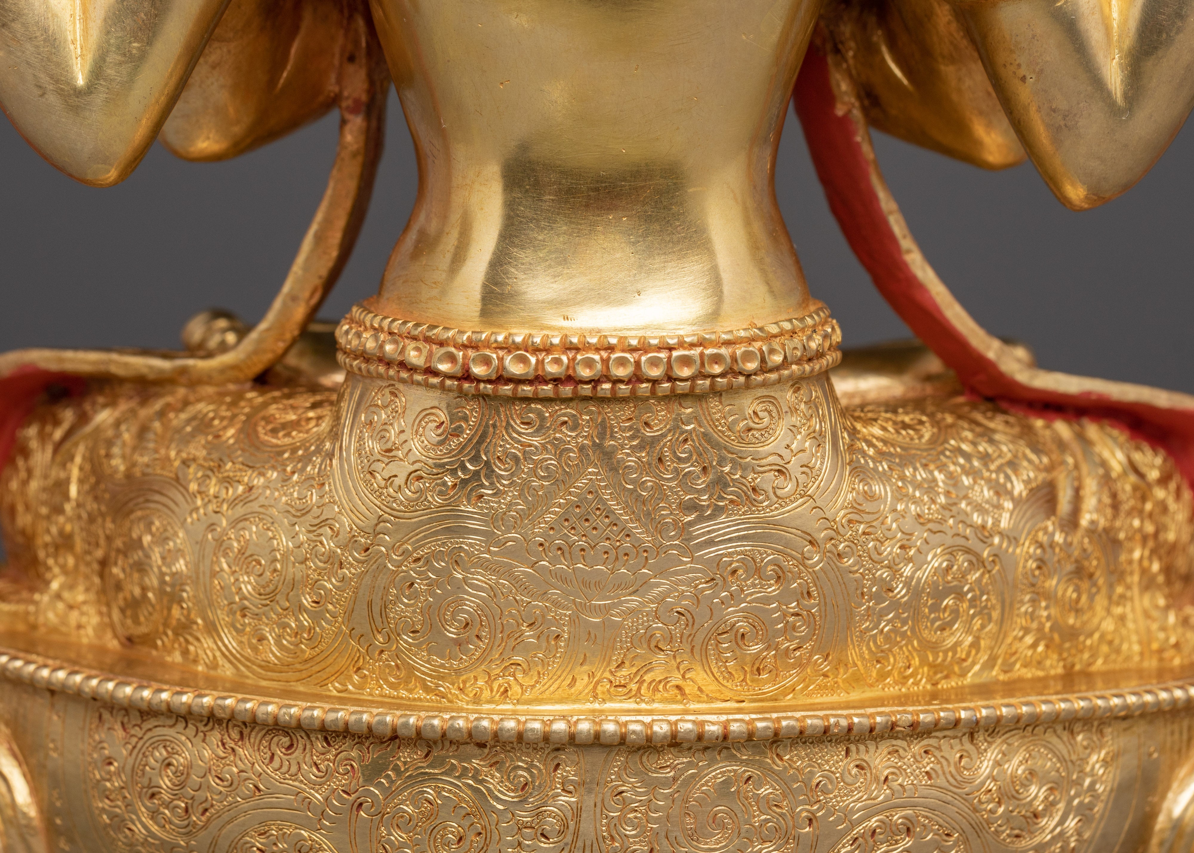 Bodhisattva Four-Armed Chenrezig Statue | Embodiment of Compassion