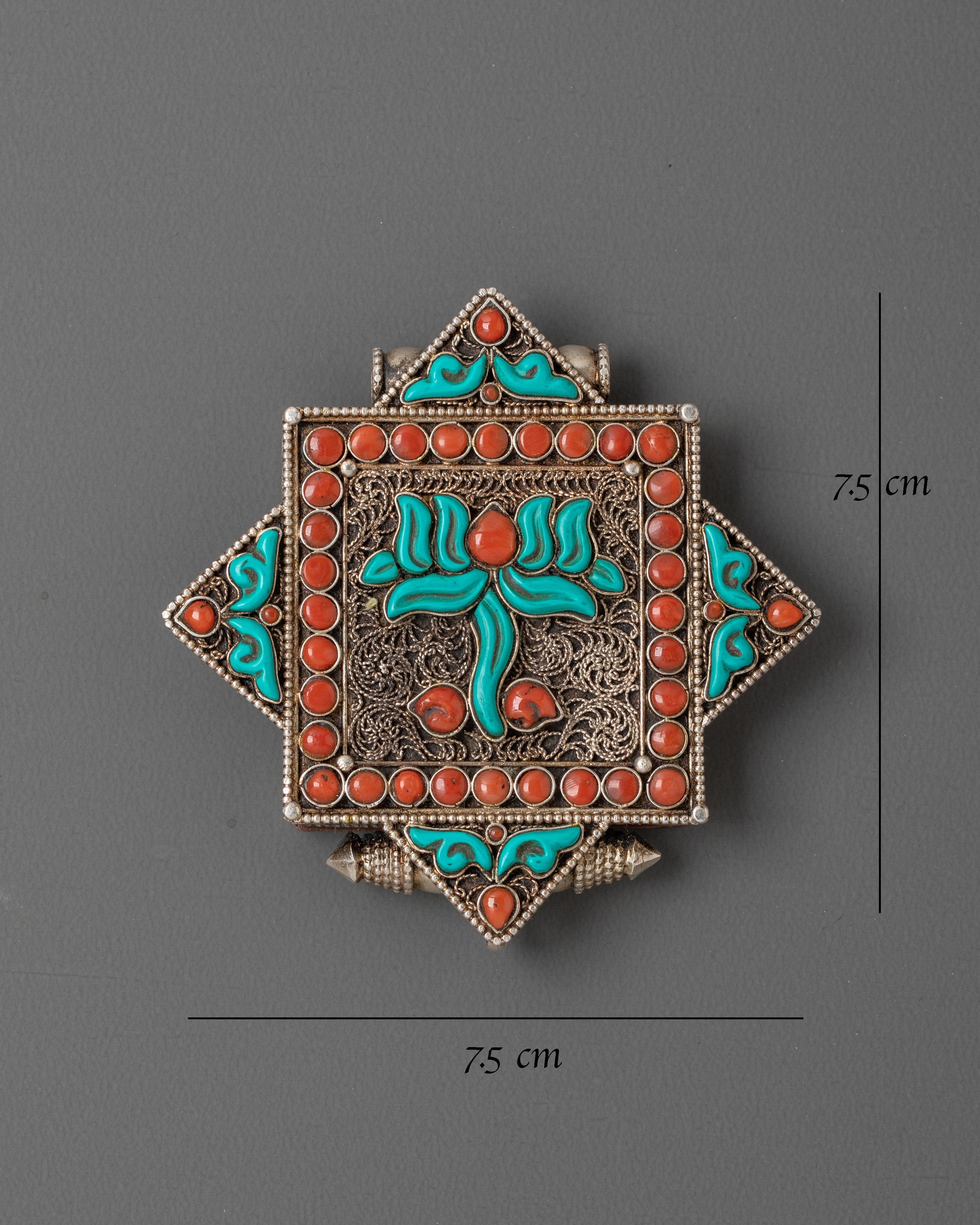 Flower Design Ghau Box Locket | Symbol of Protection