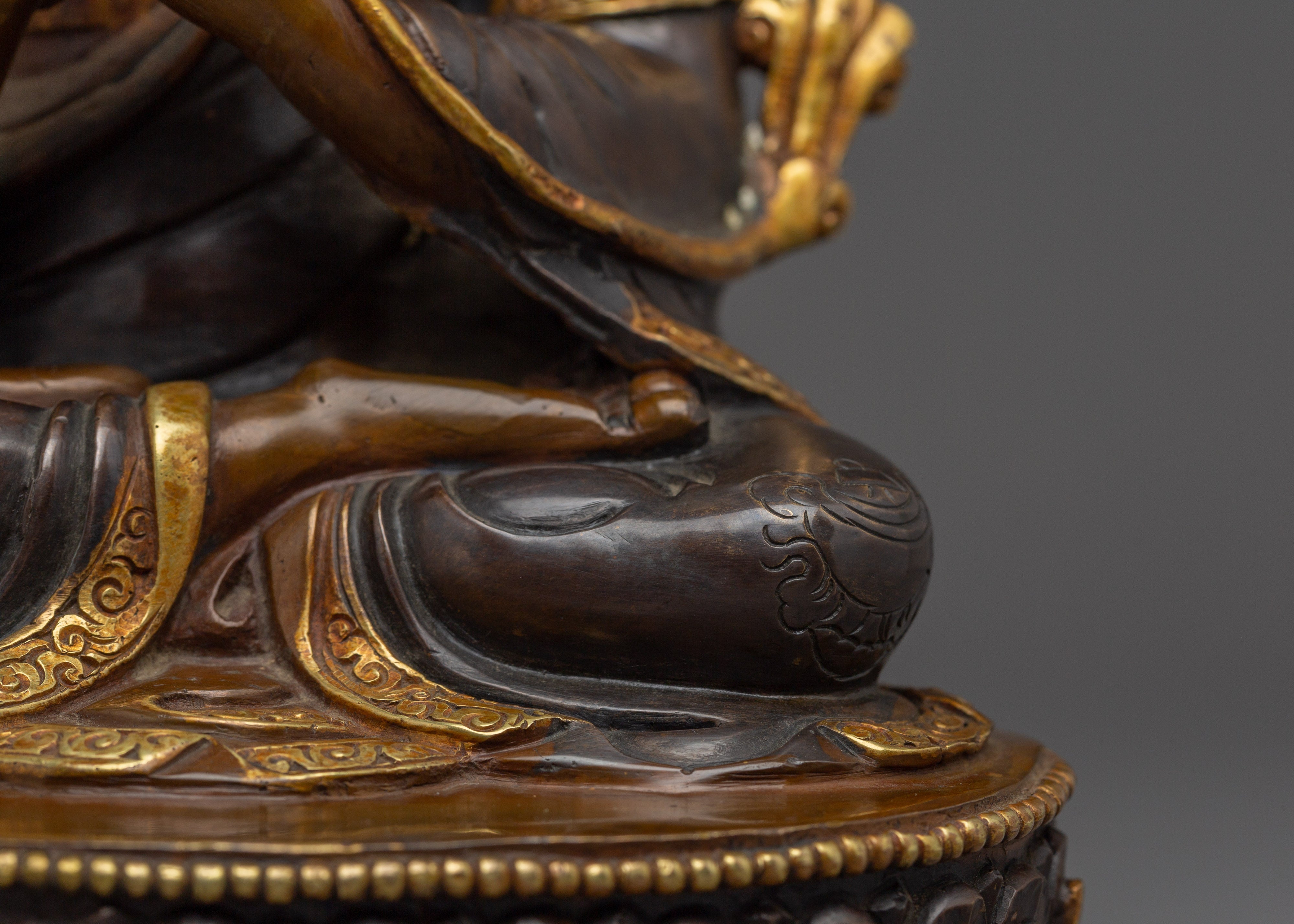 Handcrafted Tsongkhapa Statue | Tibetan Buddhist Sculpture for Meditation