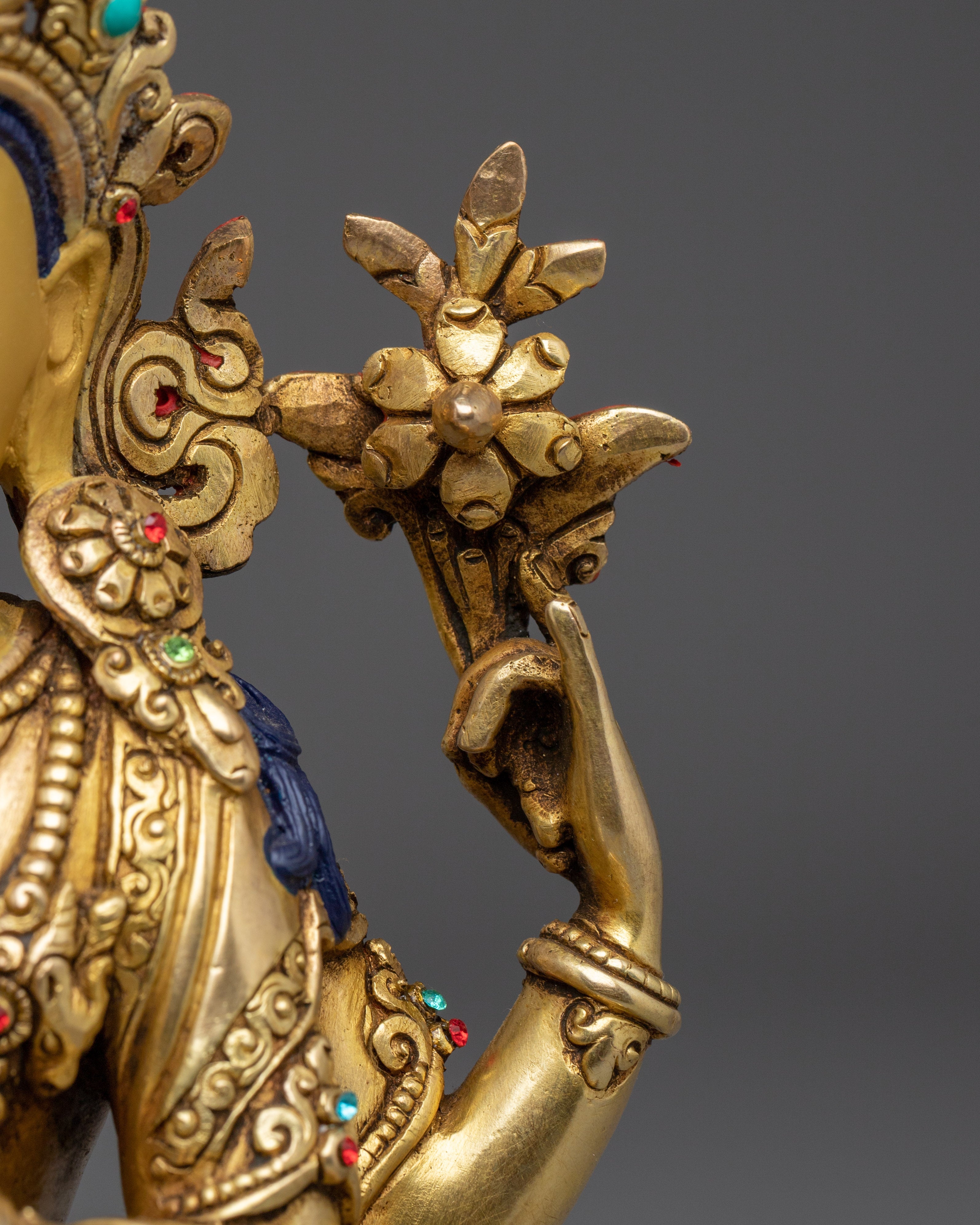 Peaceful Avalokiteshvara Statue | Bodhisattva of Infinite Compassion