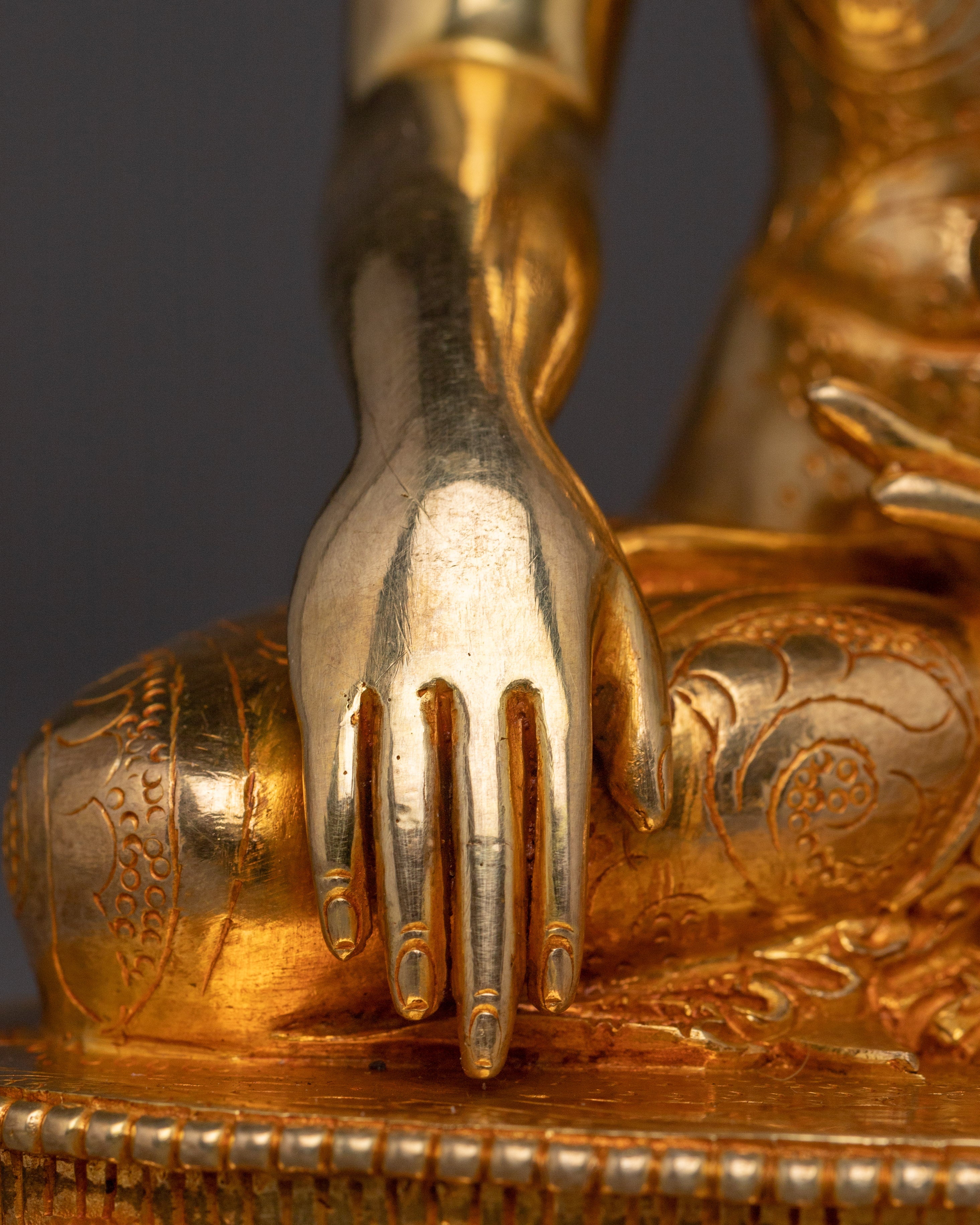24k Gold Gilded Buddha Shakyamuni Sculpture | Founder of the Buddhist Path
