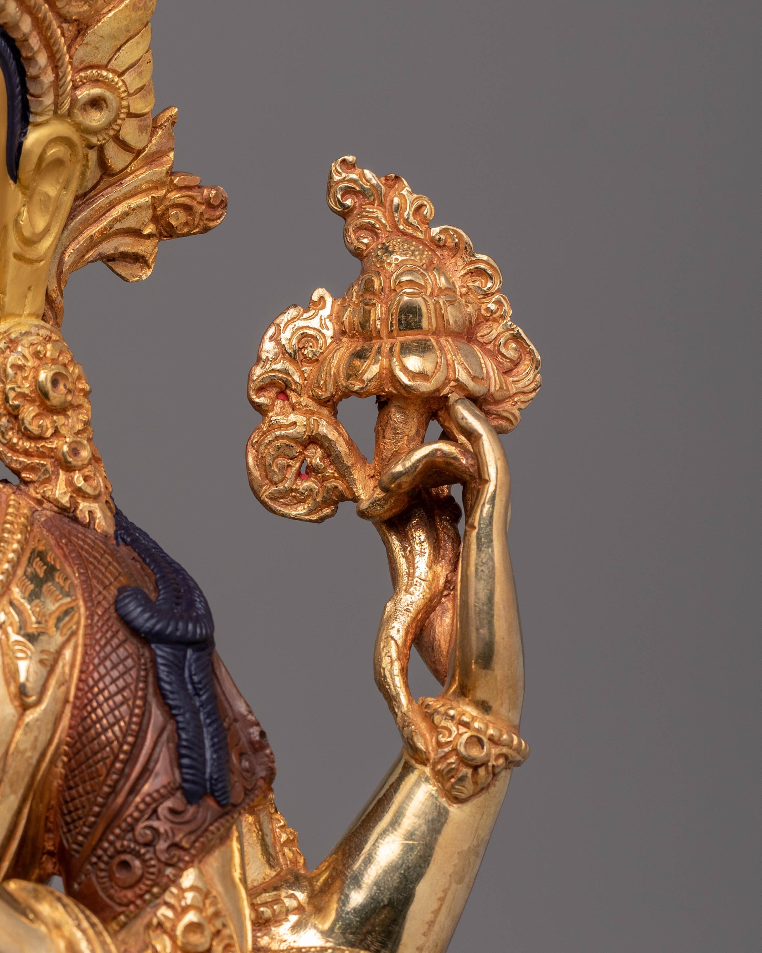 Handmade Bodhisattva Avalokiteshvara Statue | Buddhist Compassion Sculpture