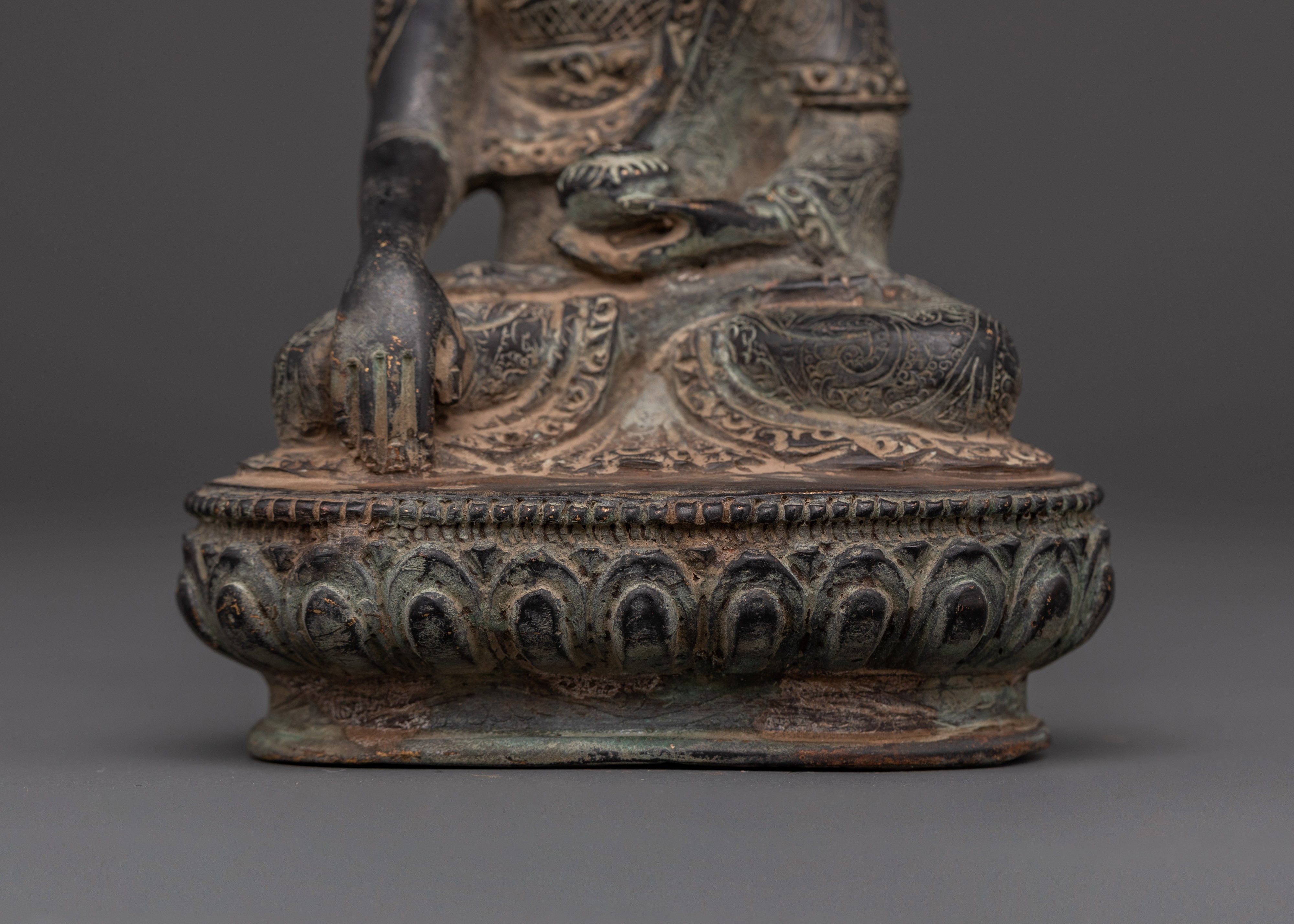 Shakyamuni Buddha Altar Statue | Handmade Buddhist Sculpture