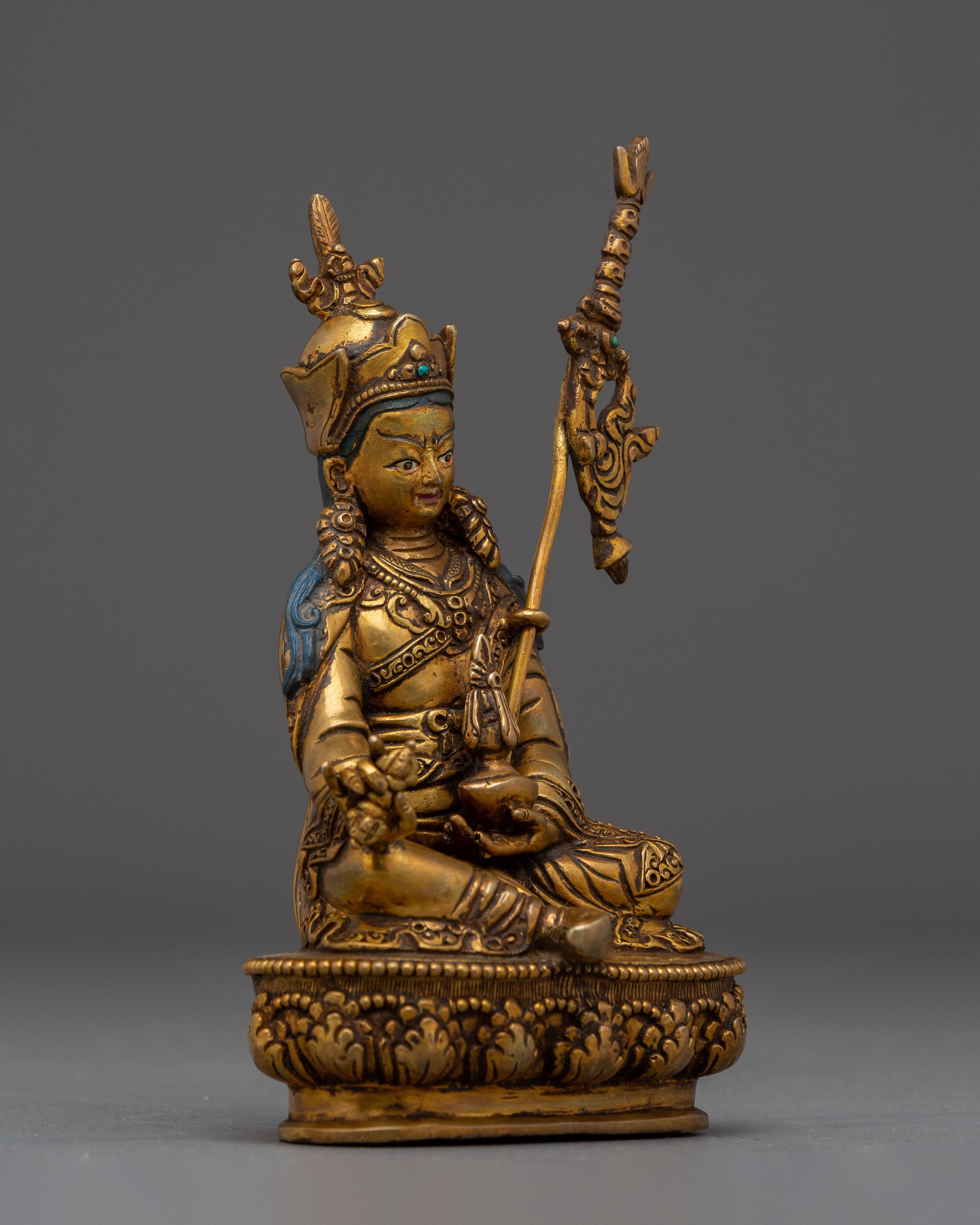Sacred Meditation Idol Guru Rinpoche Statue | Tibetan Padmasambhava Spiritual Figurine