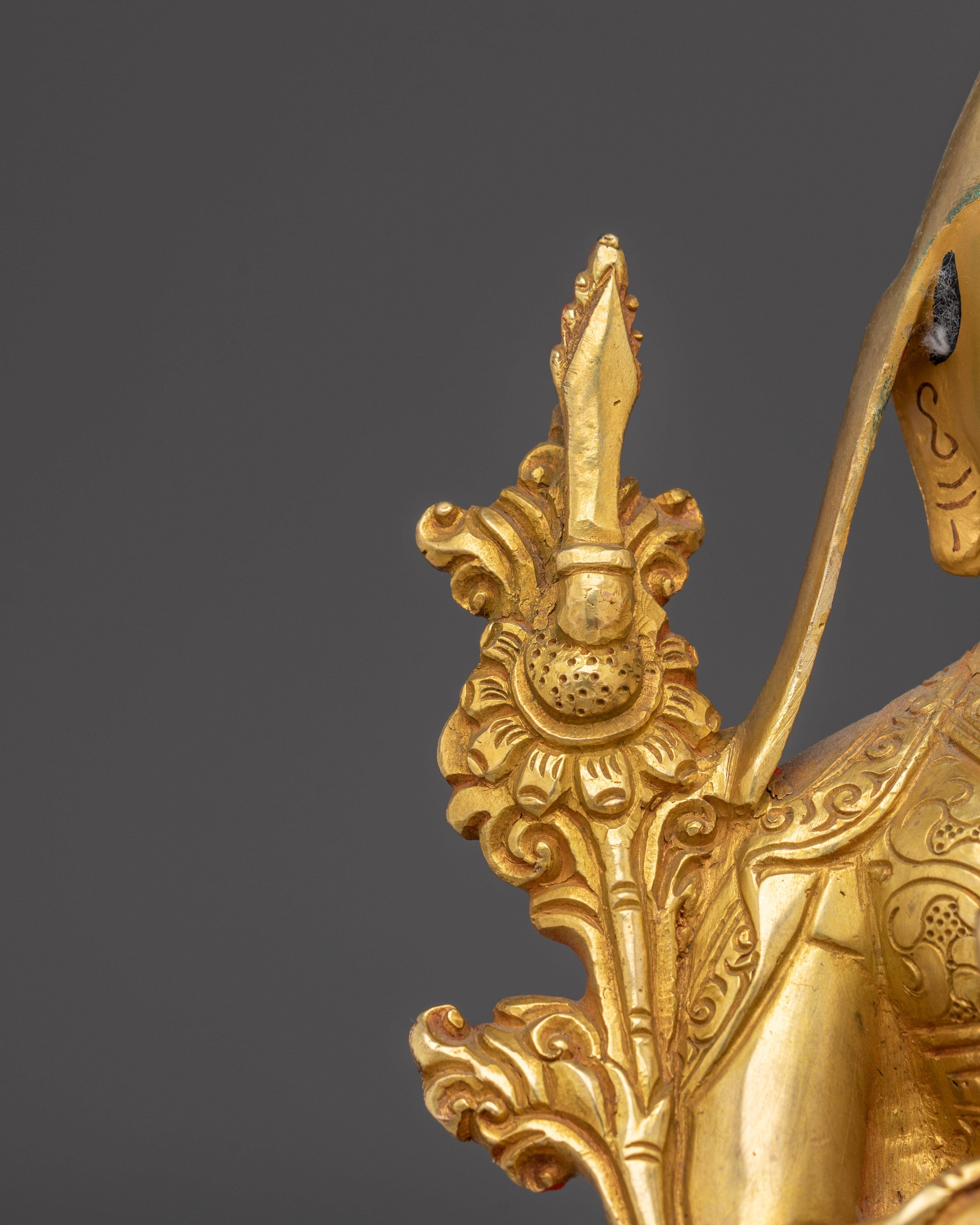 Tsongkhapa Statue Set | Symbolism of Wisdom and Compassion