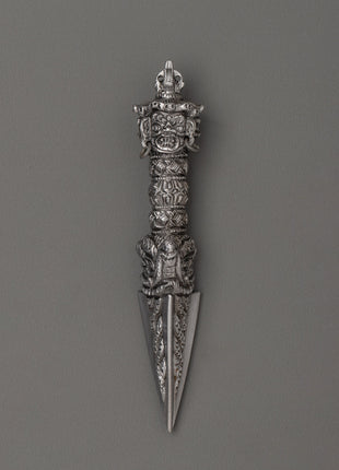 tibetan-iron-phurba-dagger