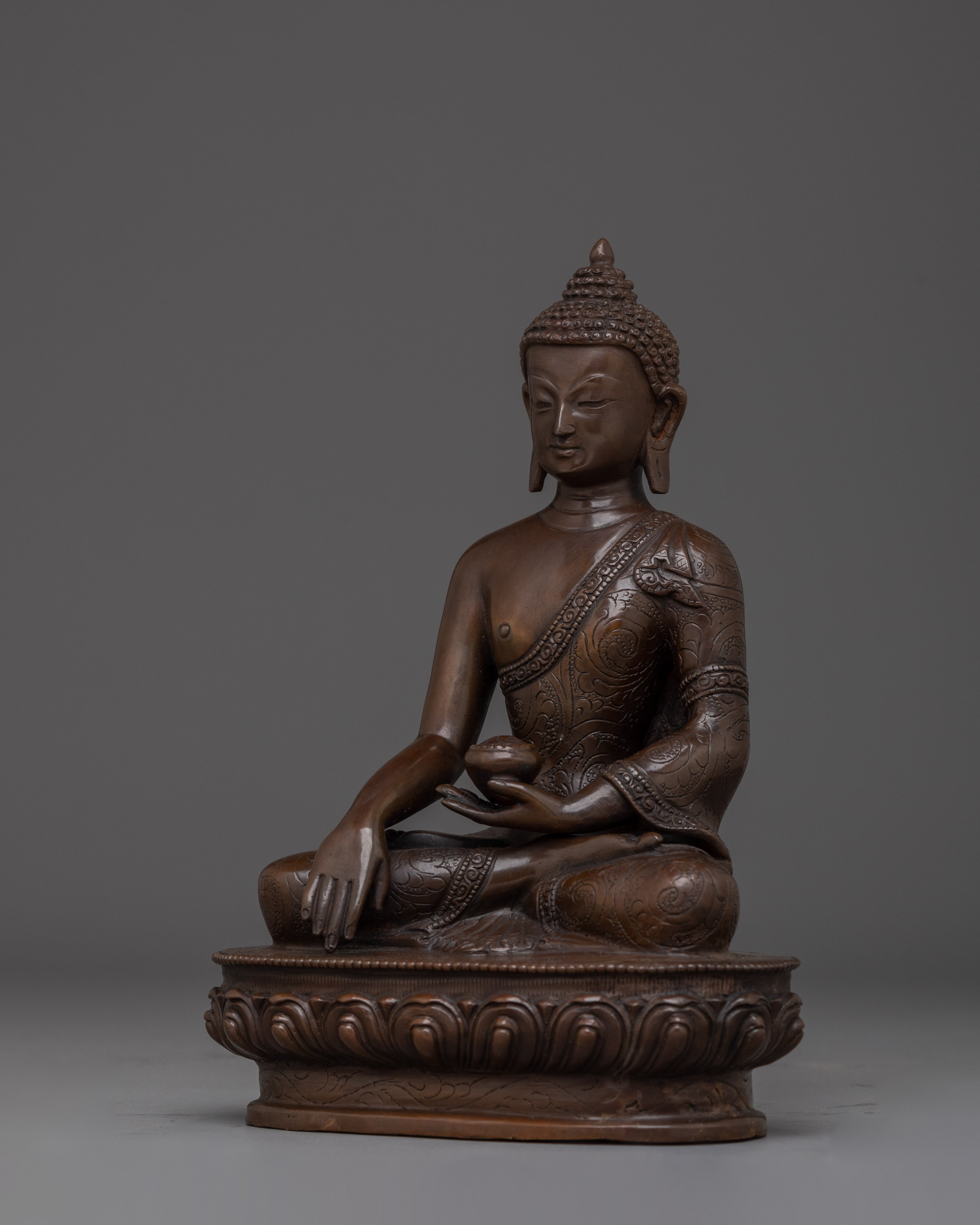 Shakyamuni Buddha Oxidized Copper Artwork | Enlightened Buddha for Meditation