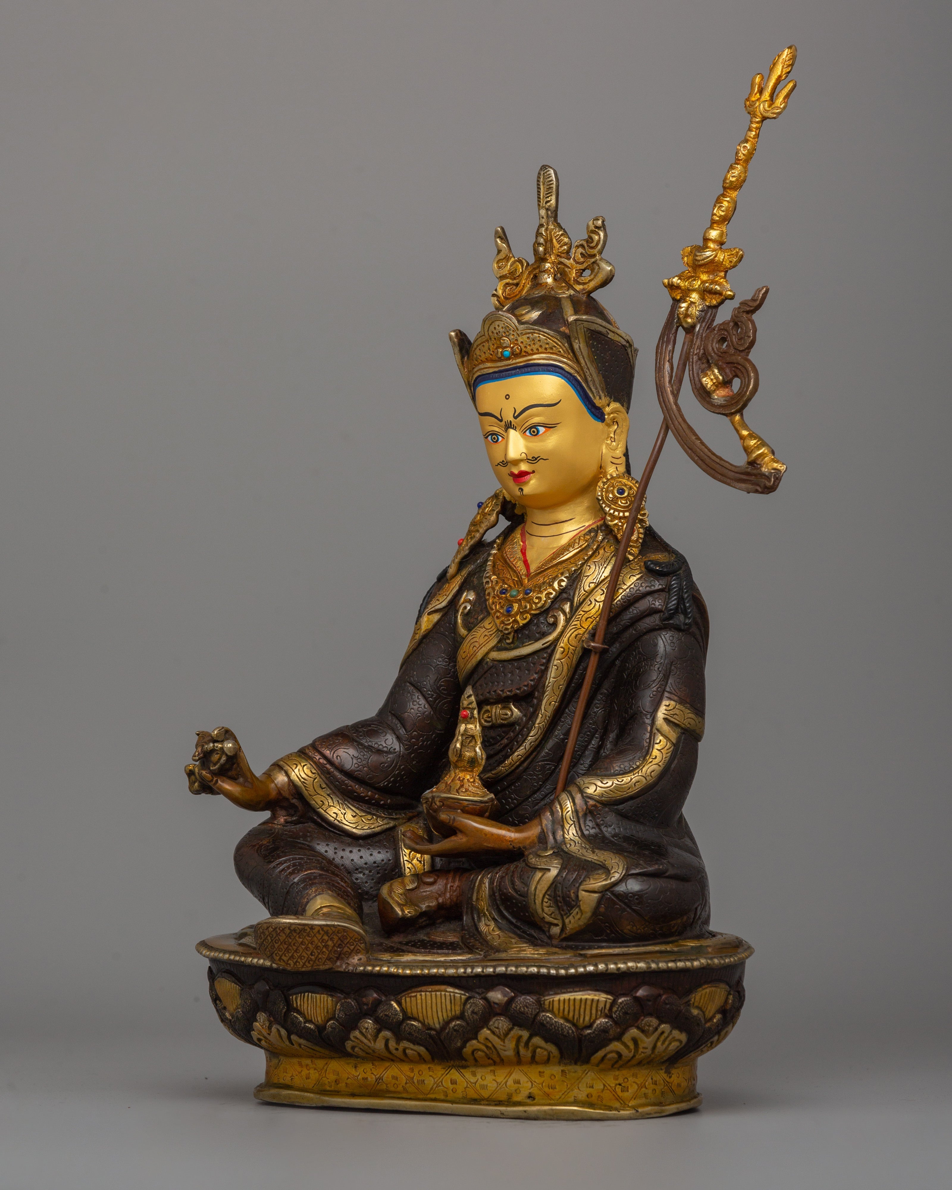 Guru Rinpoche Tantric Master Statue | Sacred Tibetan Buddhist Figurine