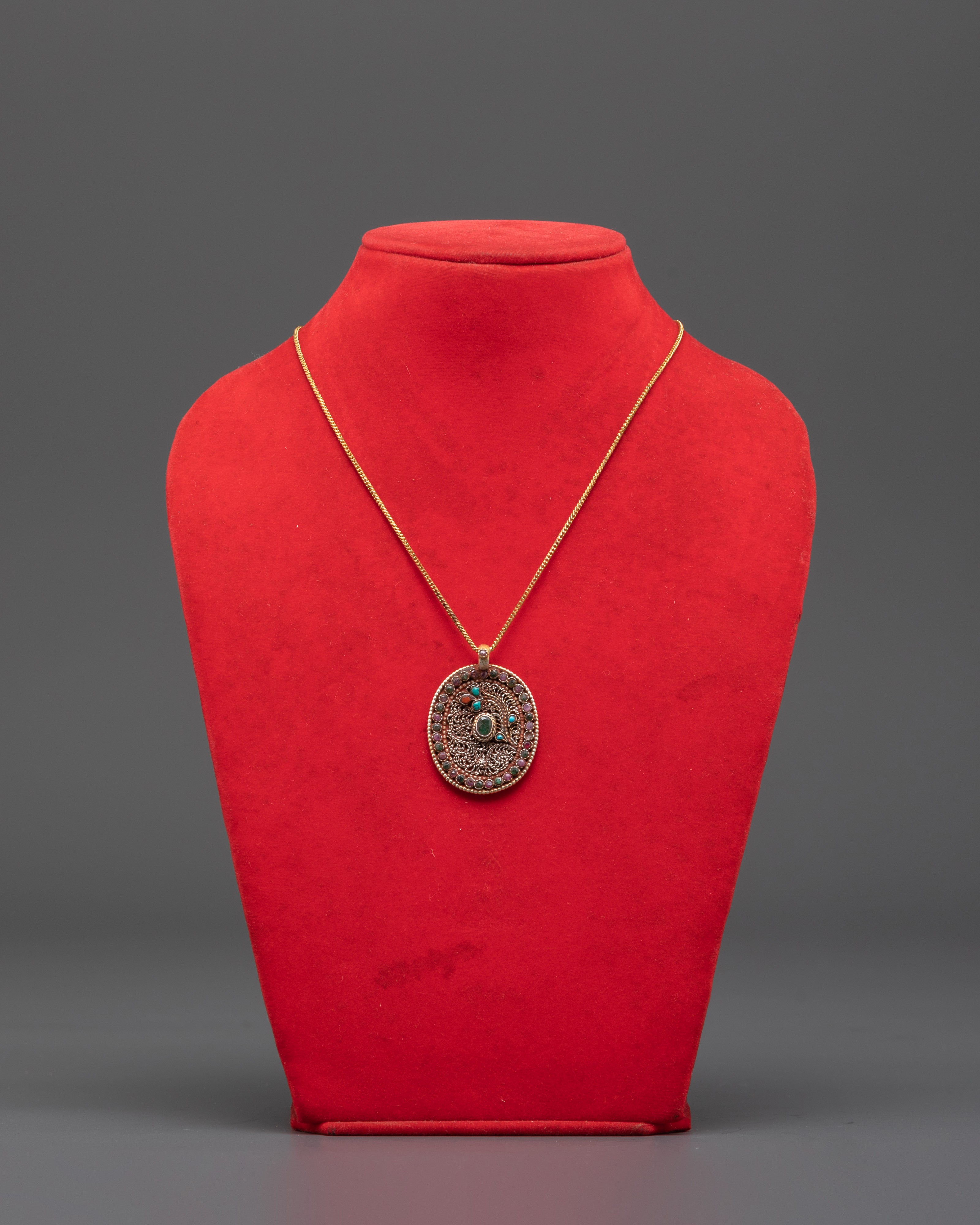 Silver Pendant with Intricate Filigree Detailing