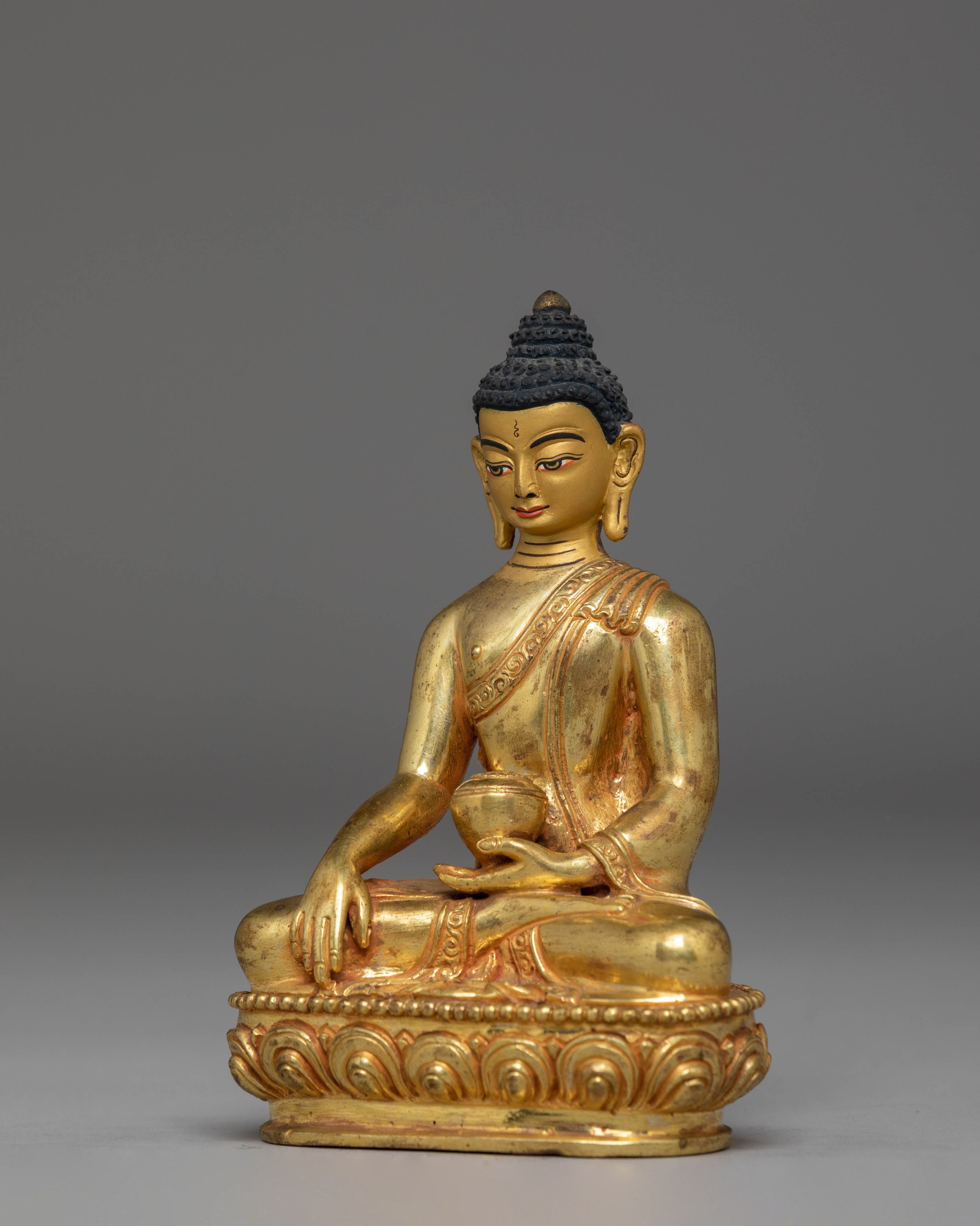 Gold Plated Statue of Shakyamuni Buddha | Gautama Buddha Artwork