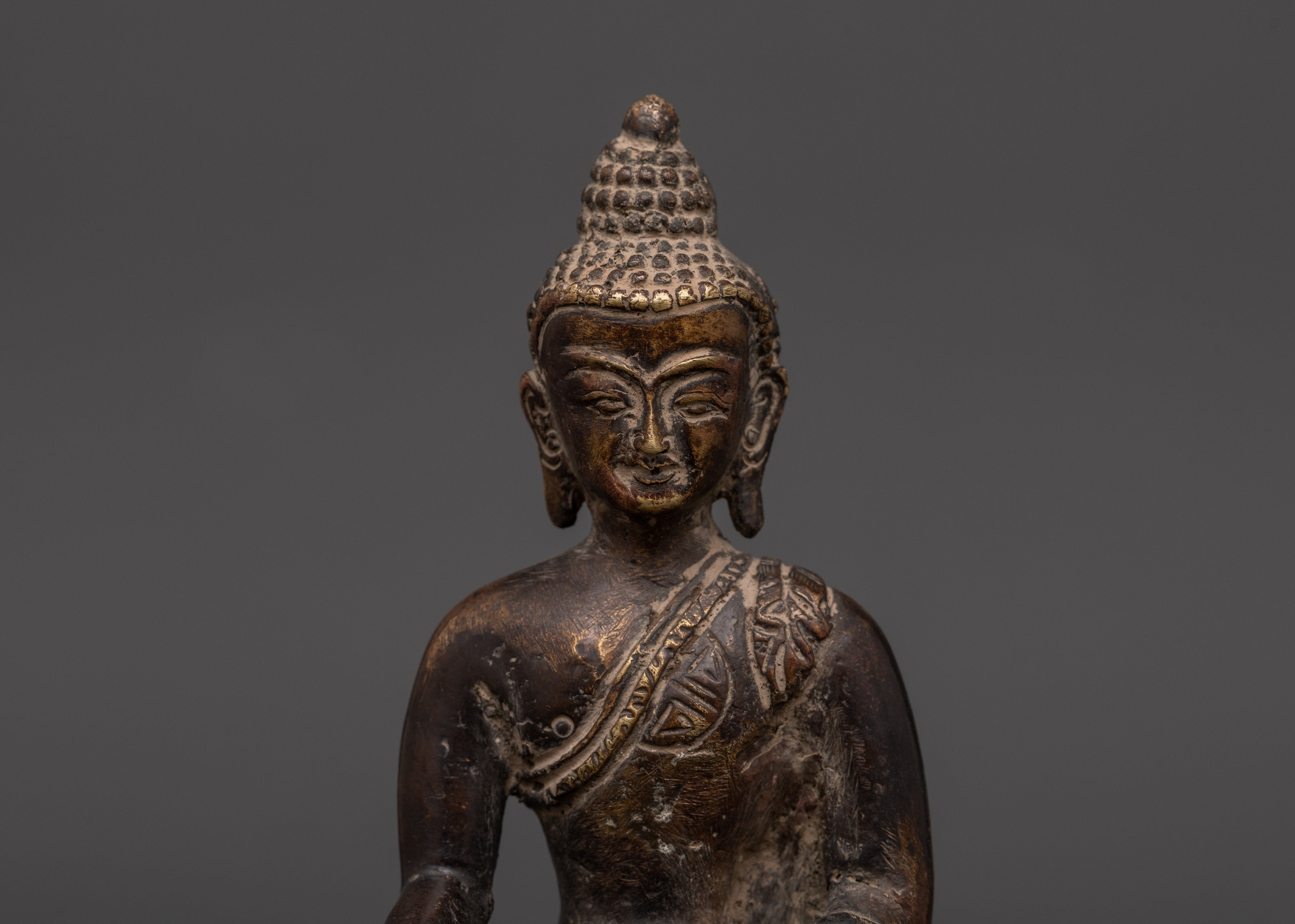 Antique Finish Shakyamuni Buddha Oxidized Copper Statue | Tibetan Buddhist Decor