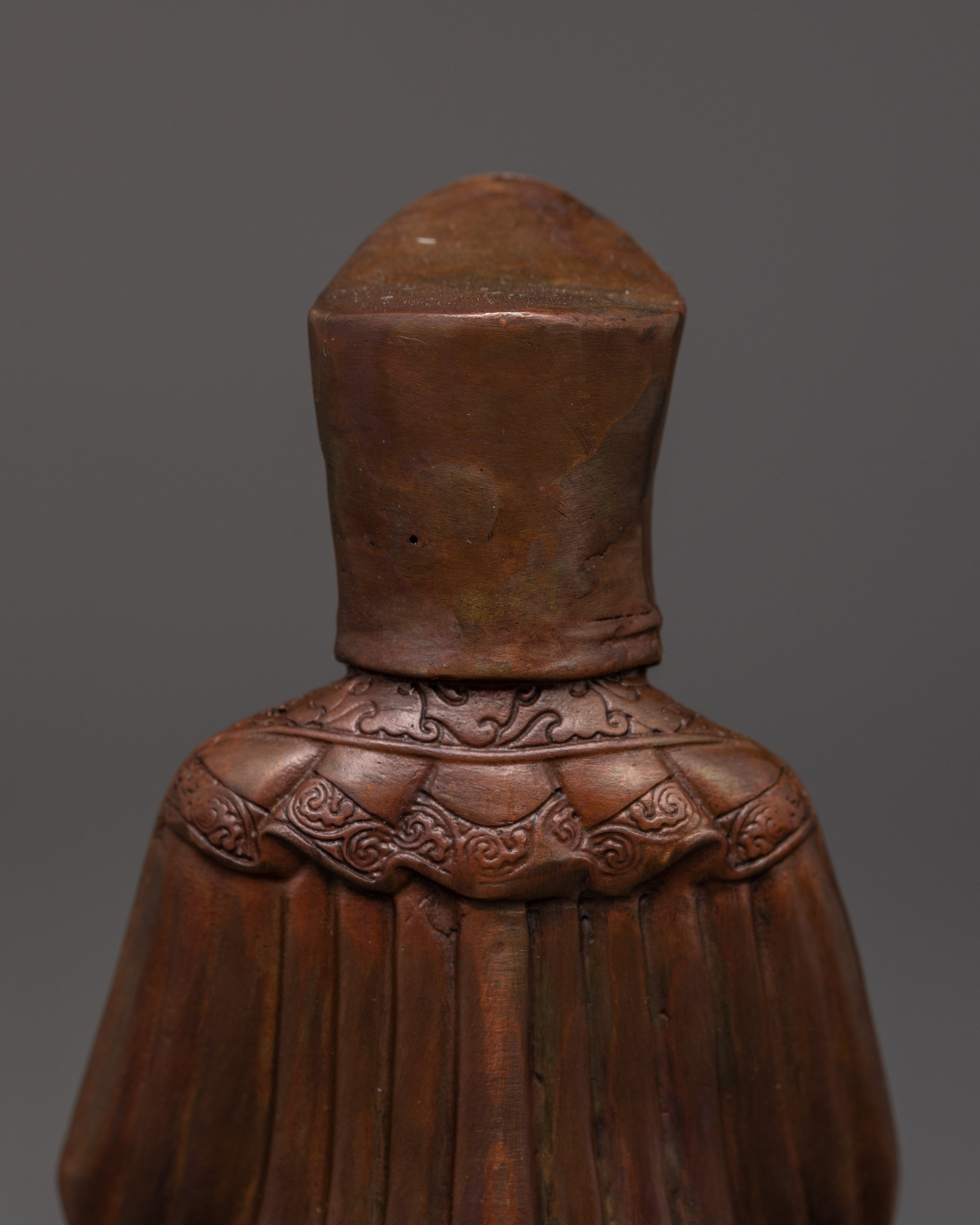 Tibetan Buddhist Master Gampopa Statue | Kagyu Lineage Founder