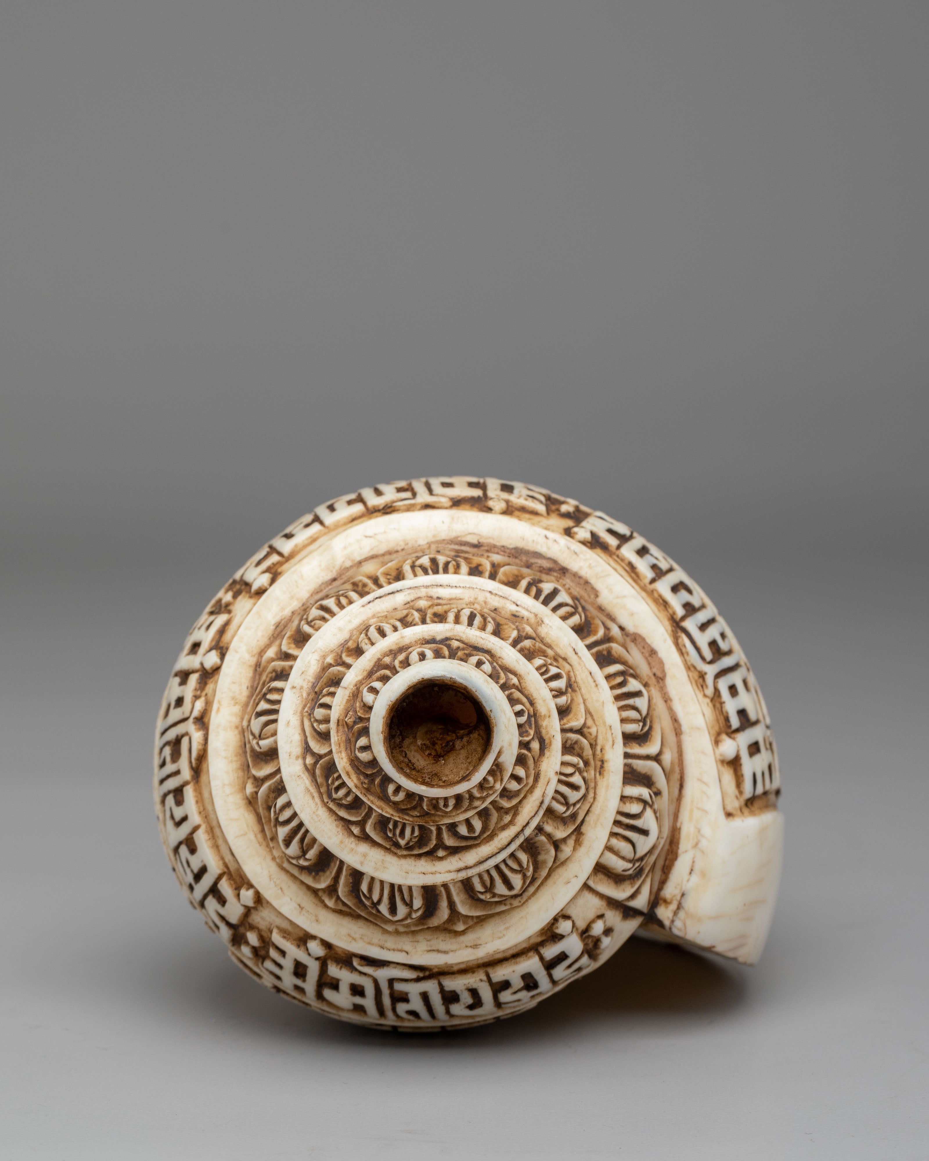Sacred Mantra Conch | Handcrafted Tibetan Ritual Item