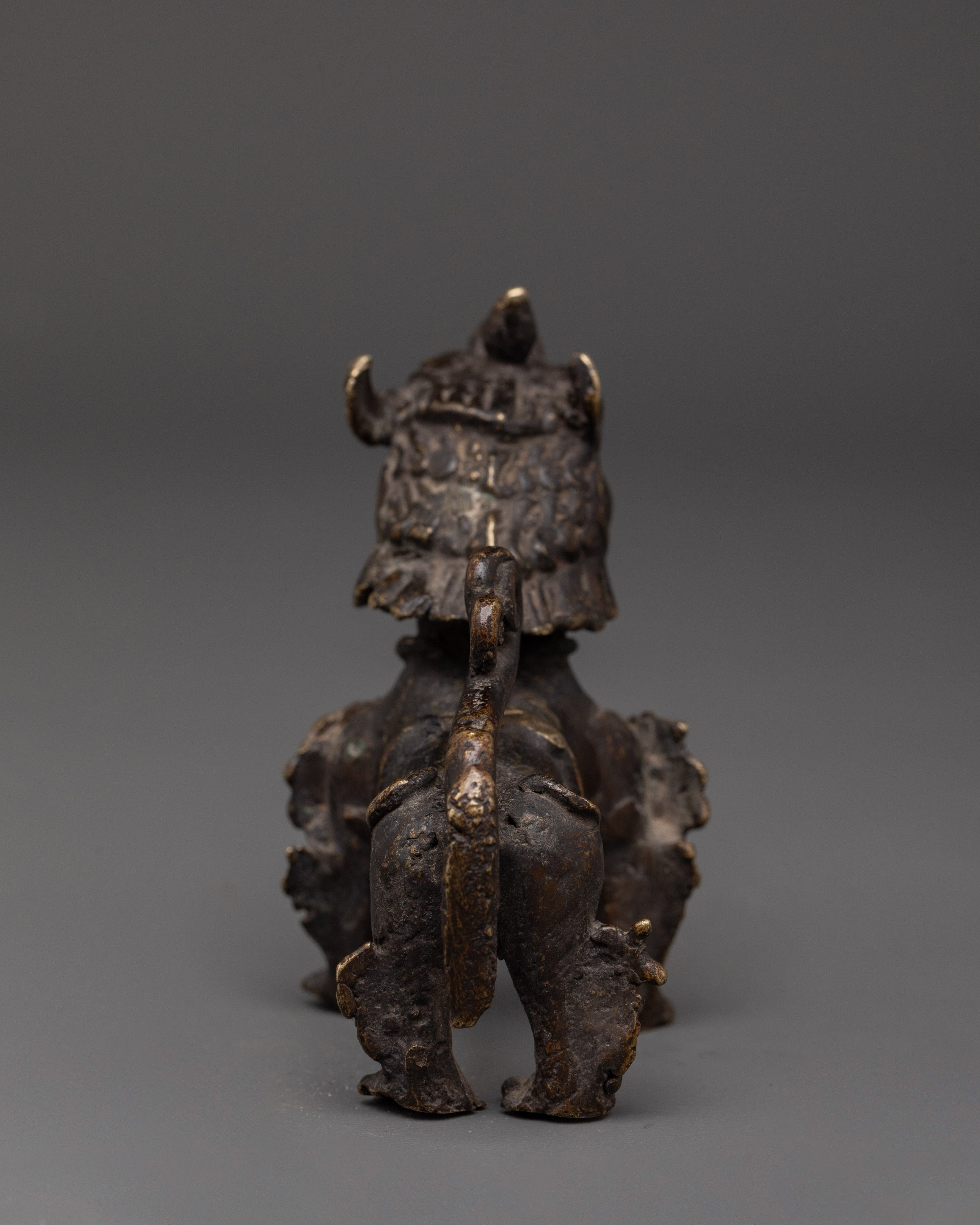 Handcrafted Bronze Lion Set | For Collectors & Interior Accents