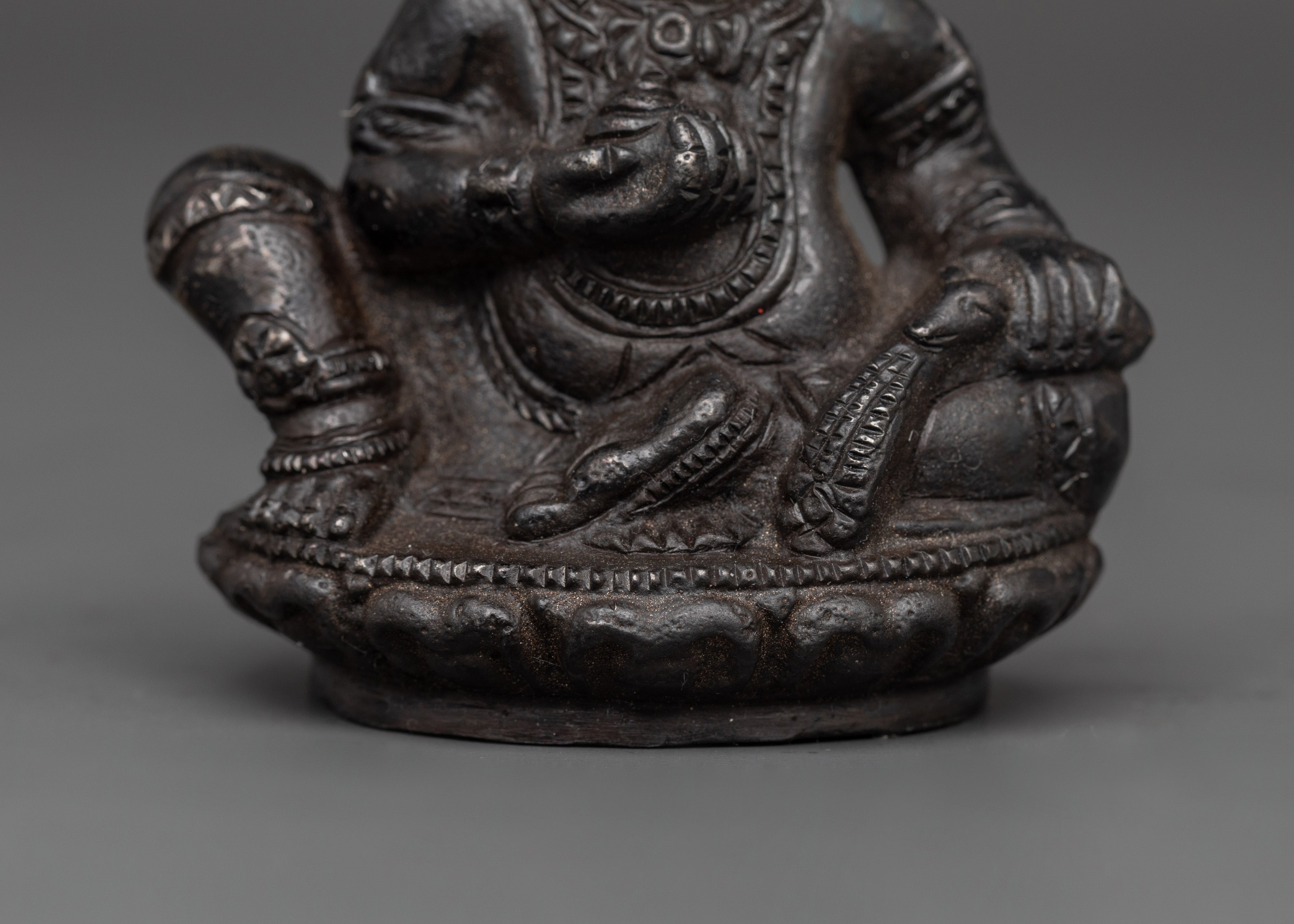 Tibetan Wealth Guardian Dzambhala Figurine | Lord of Wealth and Prosperity