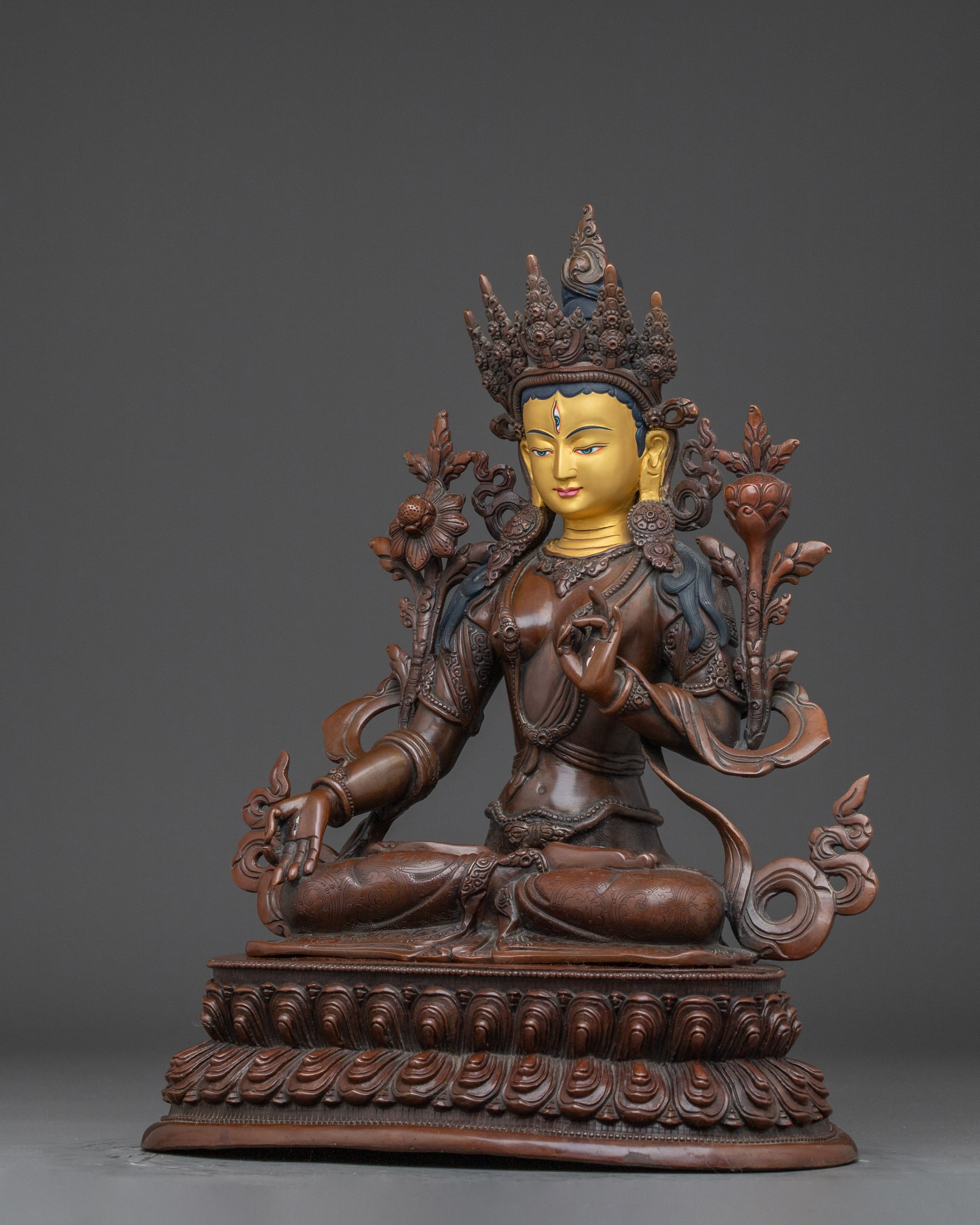 Longevity goddess White Tara | Buddhist Goddess of Healing