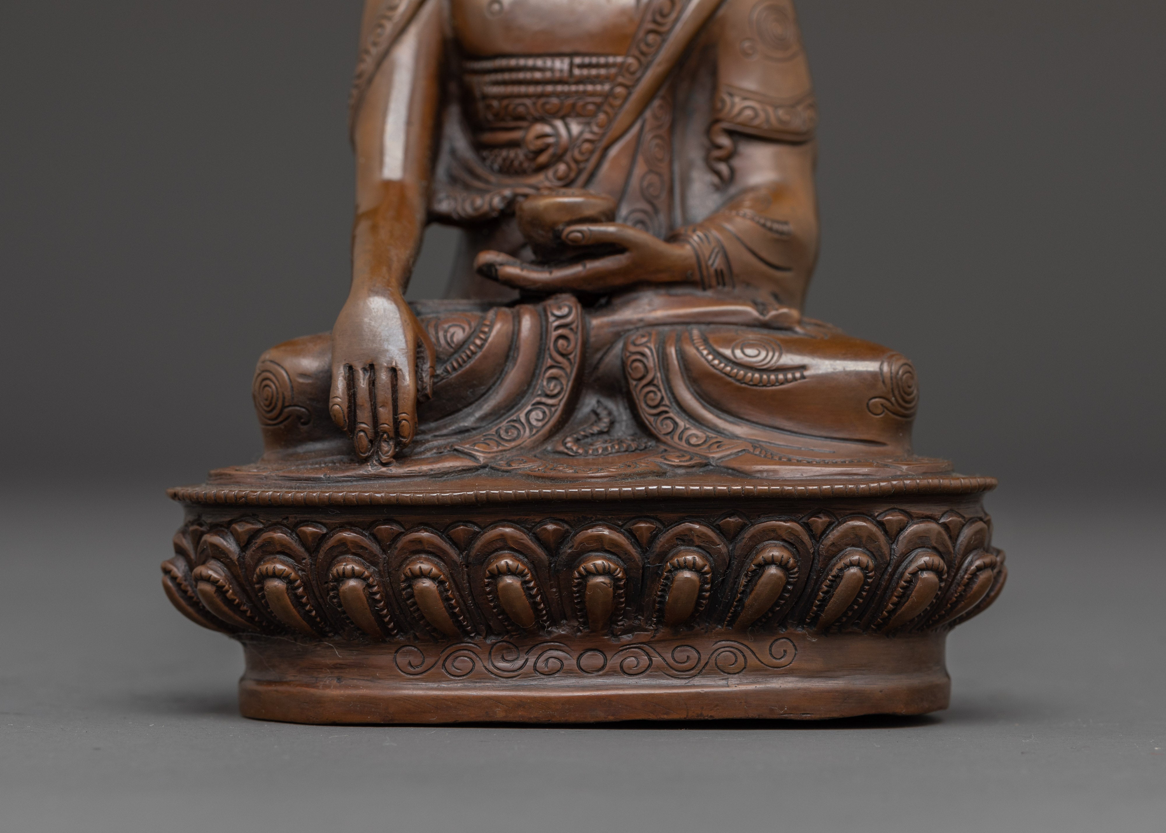Sacred Art of Shakyamuni Buddha | Symbol of Enlightenment and Peace