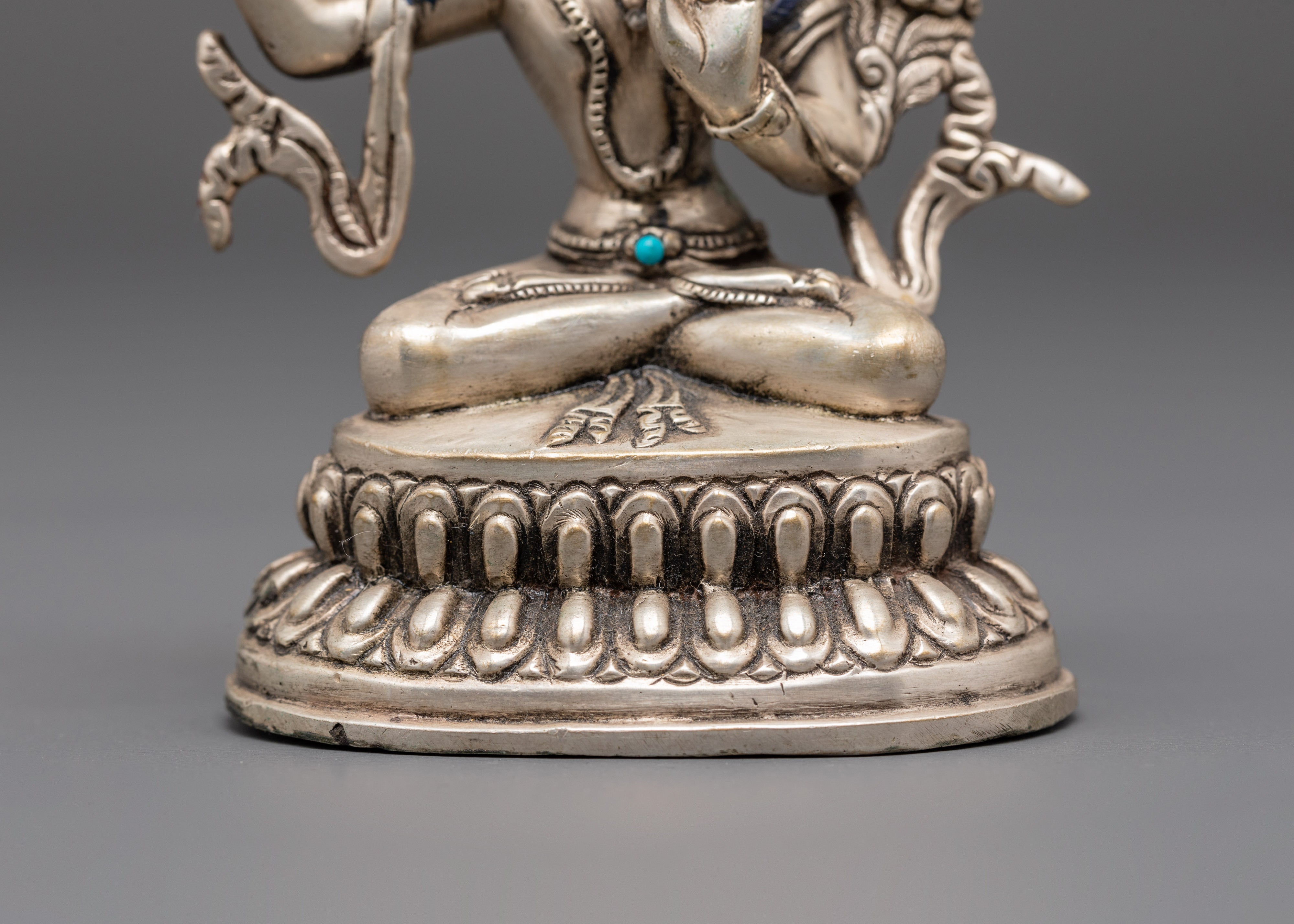 Buddhist Manjushri Sculpture | Symbol Wisdom and Enlightenment
