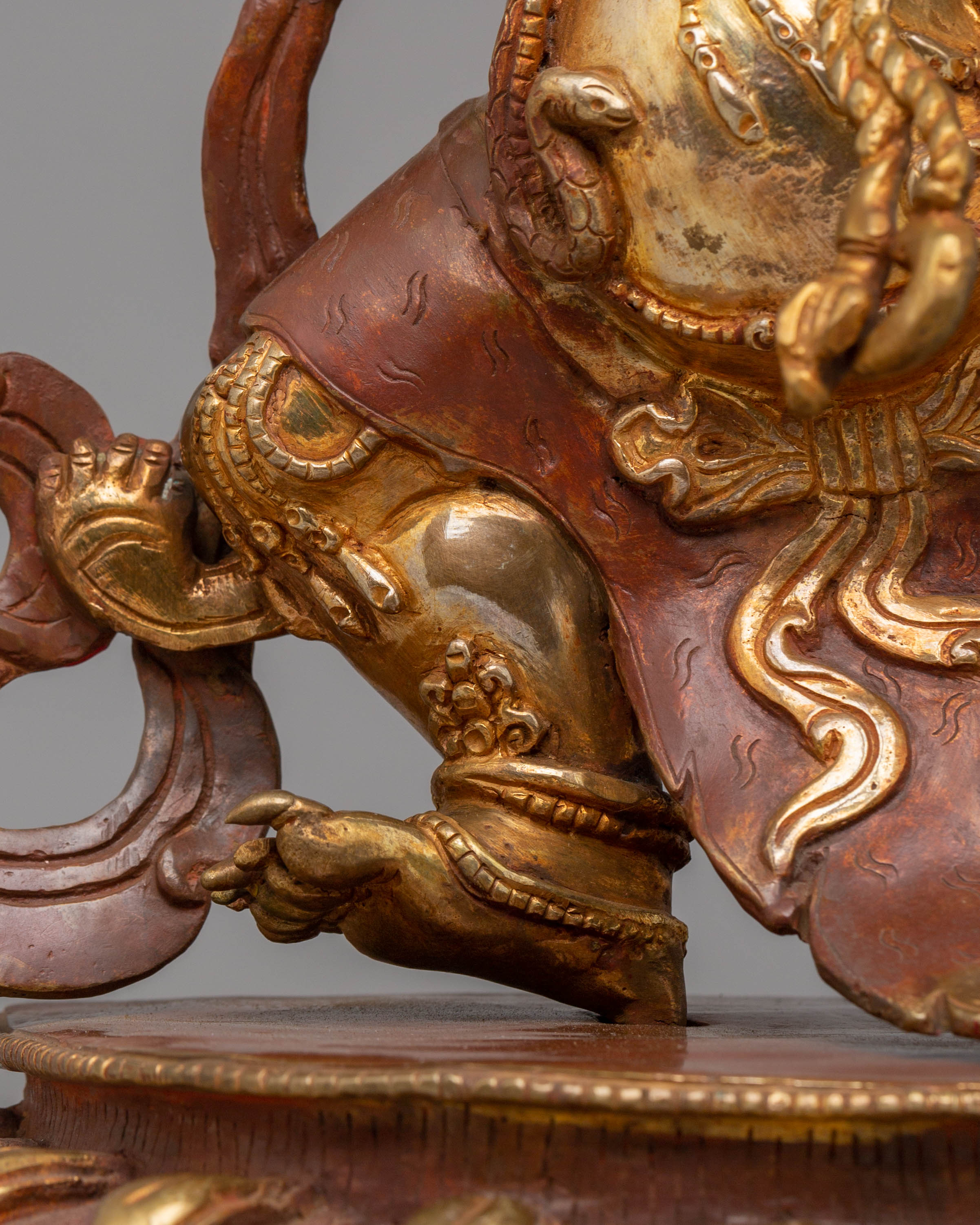 Handcrafted Statue of Vajrapani | Himalayan Art Work