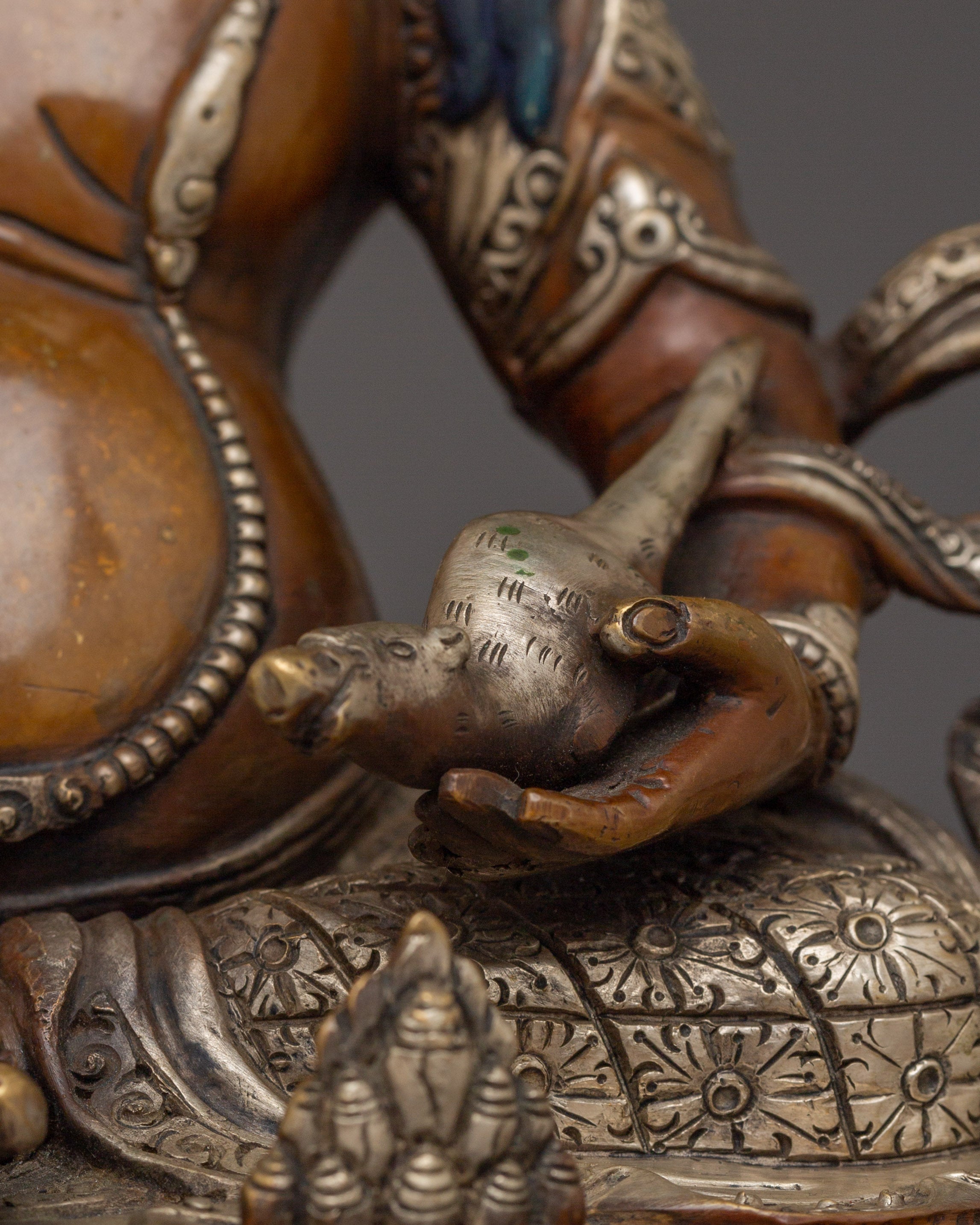 Buddhist Prosperity, Dzambhala | Tibetan Artwork